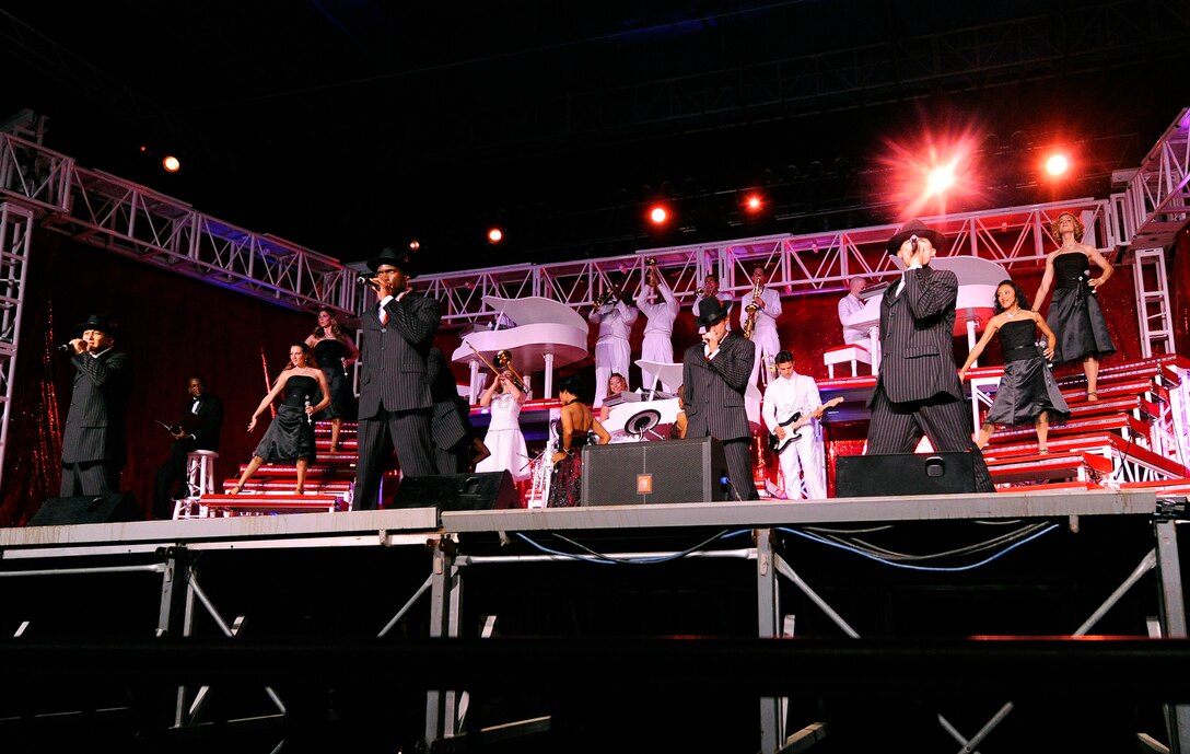 Tops and Blue Airman perform during the "To Dream" musical tribute Sept. 7 at the California State Fair in Sacramento, Calif. Tops In Blue was in California as part of Air Force Week Sacramento, the third of three cities throughout the country chosen to host an Air Force Week in 2009. (U.S. Air Force photo/Staff Sgt. Bennie J. Davis III)