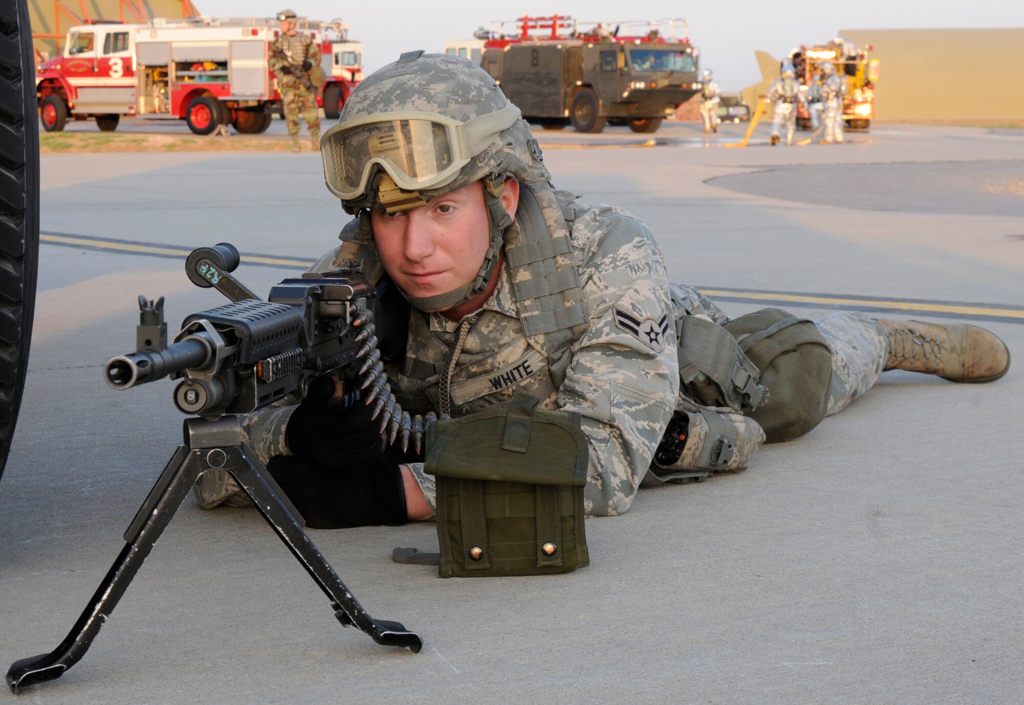 Airman 1st Class Dylan White, 39th Security Forces Squadron, keeps watch over the perimeter of the base Sept. 10, 2009, during a base exercise at Incirlik Air Base, Turkey. An exercise evaluation team evaluated participating squadrons on their exercise responses. (U.S. Air Force photo/Airman 1st Class Amber Ashcraft)