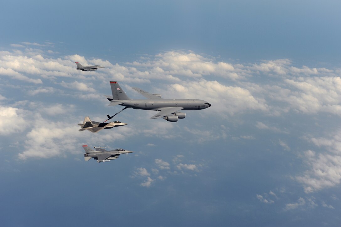 Aircraft from the 108th Air Refueling Wing take part in the Air Show in Atlantic City, N.J., Aug. 23, 2009.