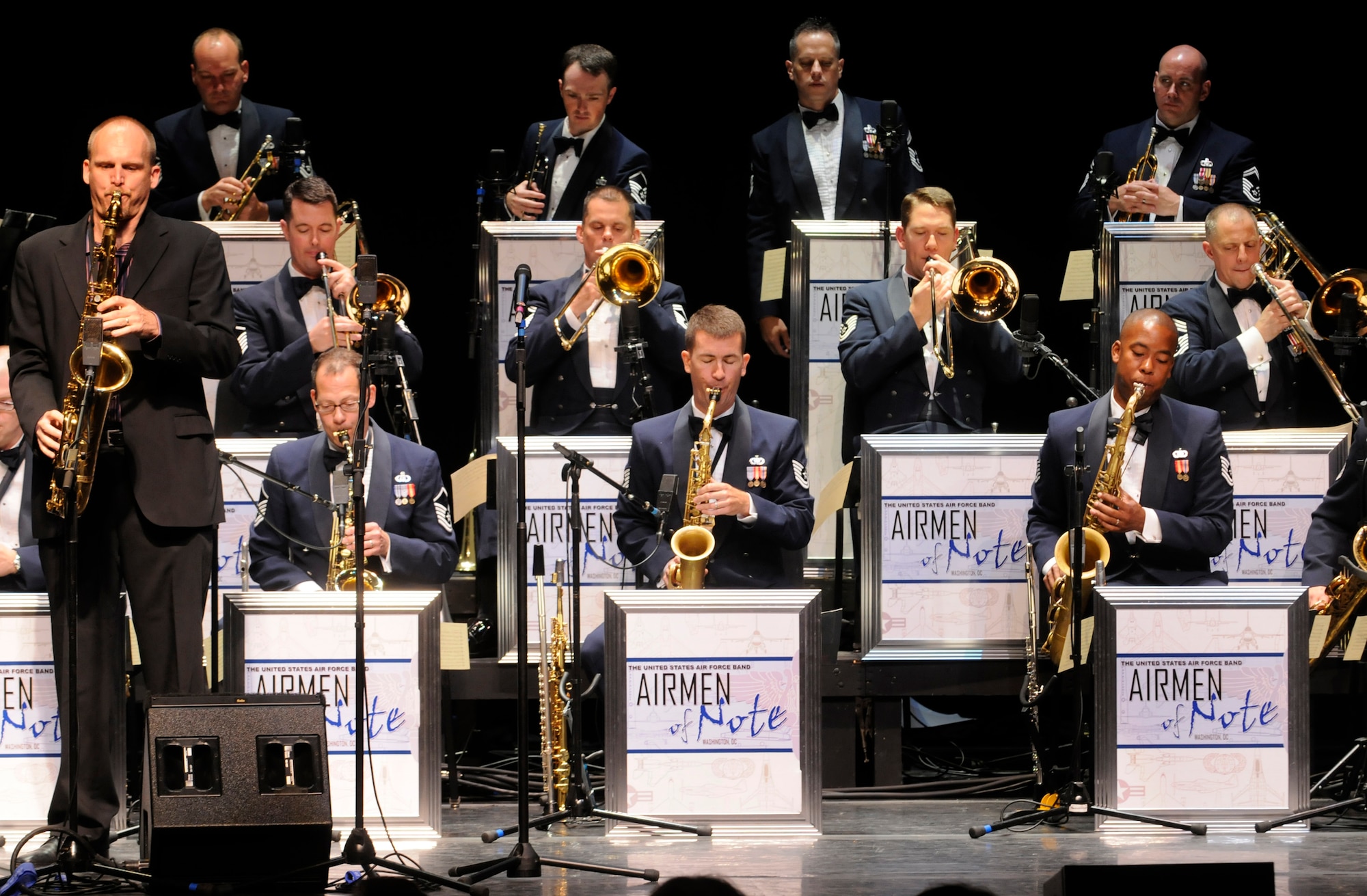 Darmon Meader, of the Grammy Award winning vocal ensemble New York Voices, performs with the United States Air Force Band’s Airmen of Note Sept. 11 in the Linser Auditorium at George Washington University, D.C. The two groups performed together as part of the USAF Band’s jazz heritage concert series. For a list of all the free, jazz heritage series concerts visit www.bollng.af.mil. (U.S. Air Force photo by Staff Sgt. Tim Chacon)
