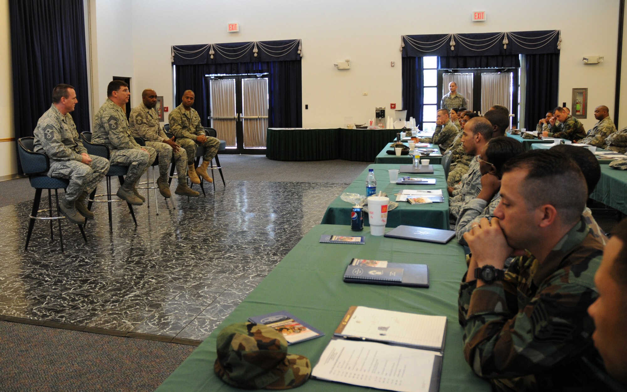 Chief master sergeant's from the 512th Airlift Wing gave a question and answer chief's panel to approximately 80 junior enlisted servicemembers at the 2009 Airman's Weekend during the September Unit Training Assembly at Dover Air Force Base, Del. On top of the forum, Airmen gained knowledge on resume building, writing enlisted performance report bullets and professional military education. (U.S. Air Force photo/Staff Sgt. Steve Lewis)