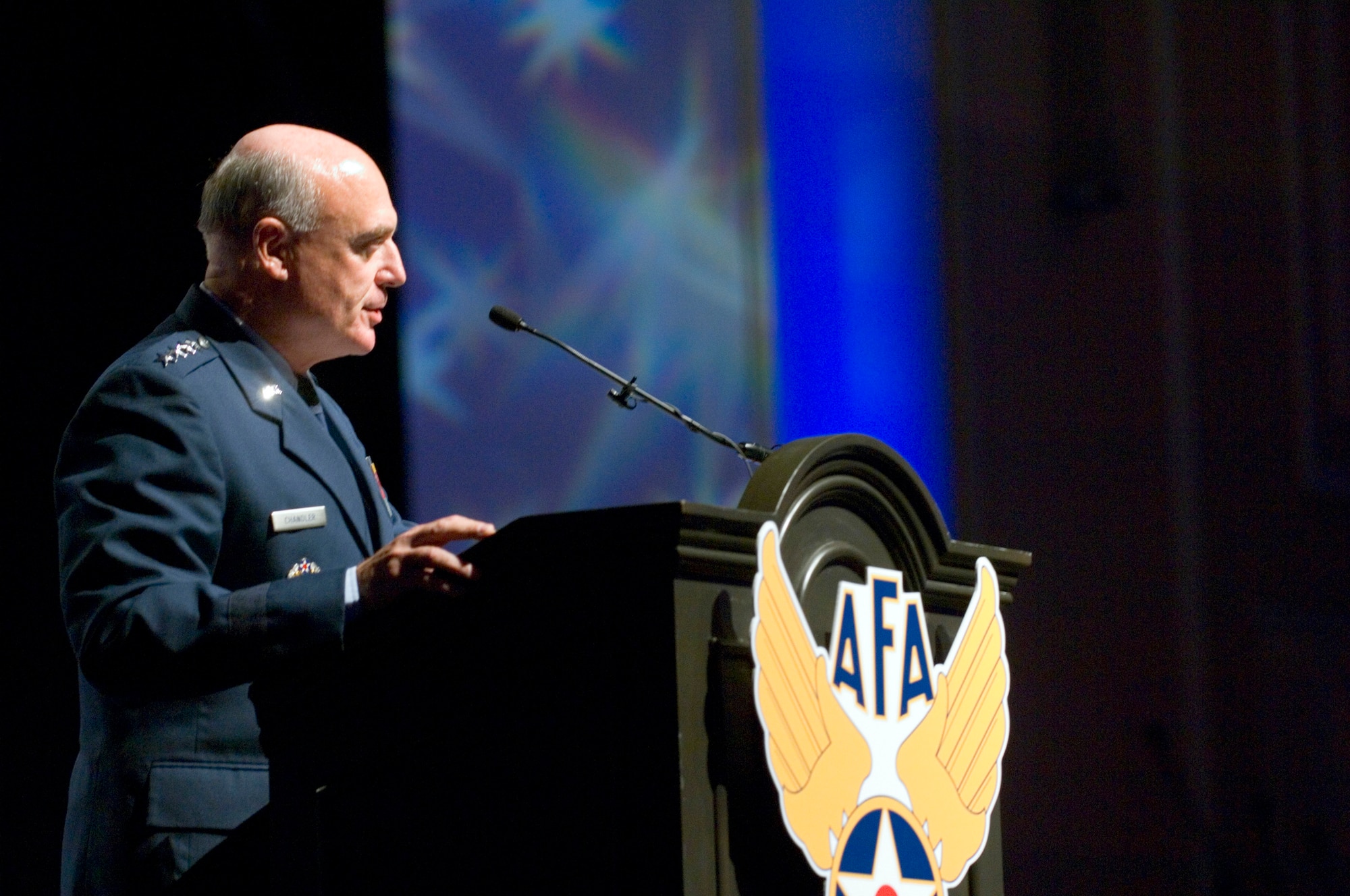 Vice Chief of Staff Gen. Carrol H. "Howie" Chandler speaks during the 2009 Outstanding Airmen of the Year dinner Sept. 14, 2009, at the Gaylord National Hotel and Convention Center, National Harbor, Md. (U.S. Air Force photo/Staff Sgt. Desiree N. Palacios)