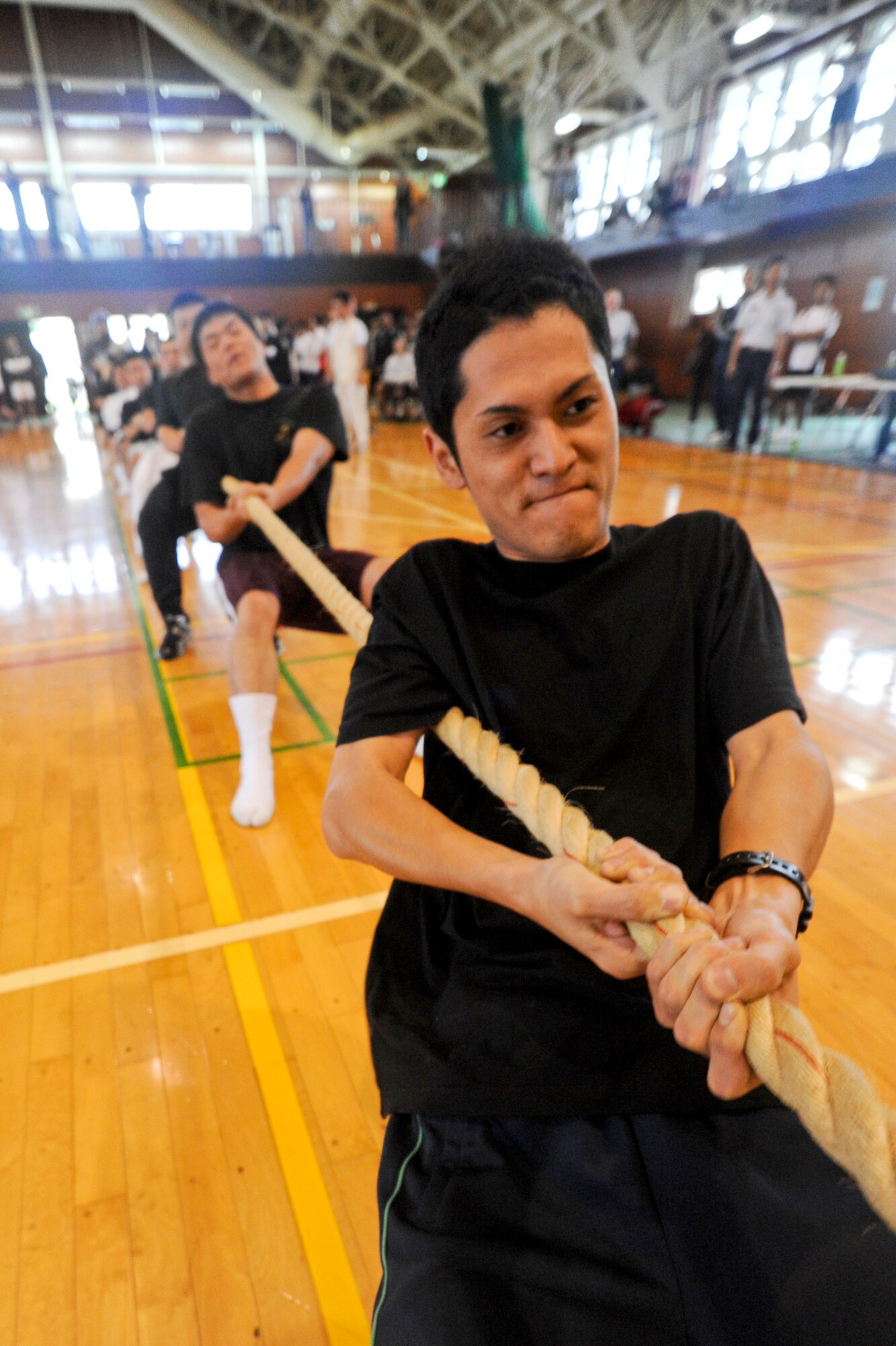 MISAWA AIR BASE, Japan – The Japan Air Self-Defense Force’s Black Panthers compete during the Misawa Air Base Tug-of-war Tournament Sept. 12. Twenty two Japanese and American teams battled it out to claim the tug-of-war championship. (U.S. Air Force photo/Senior Airman Jamal D. Sutter)