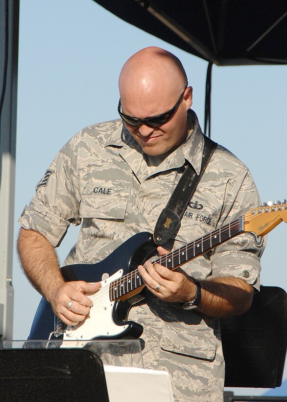 SSgt Jason Cale performs with Mobility at the Ranch during Rodeo 2009. (AF file photo)
