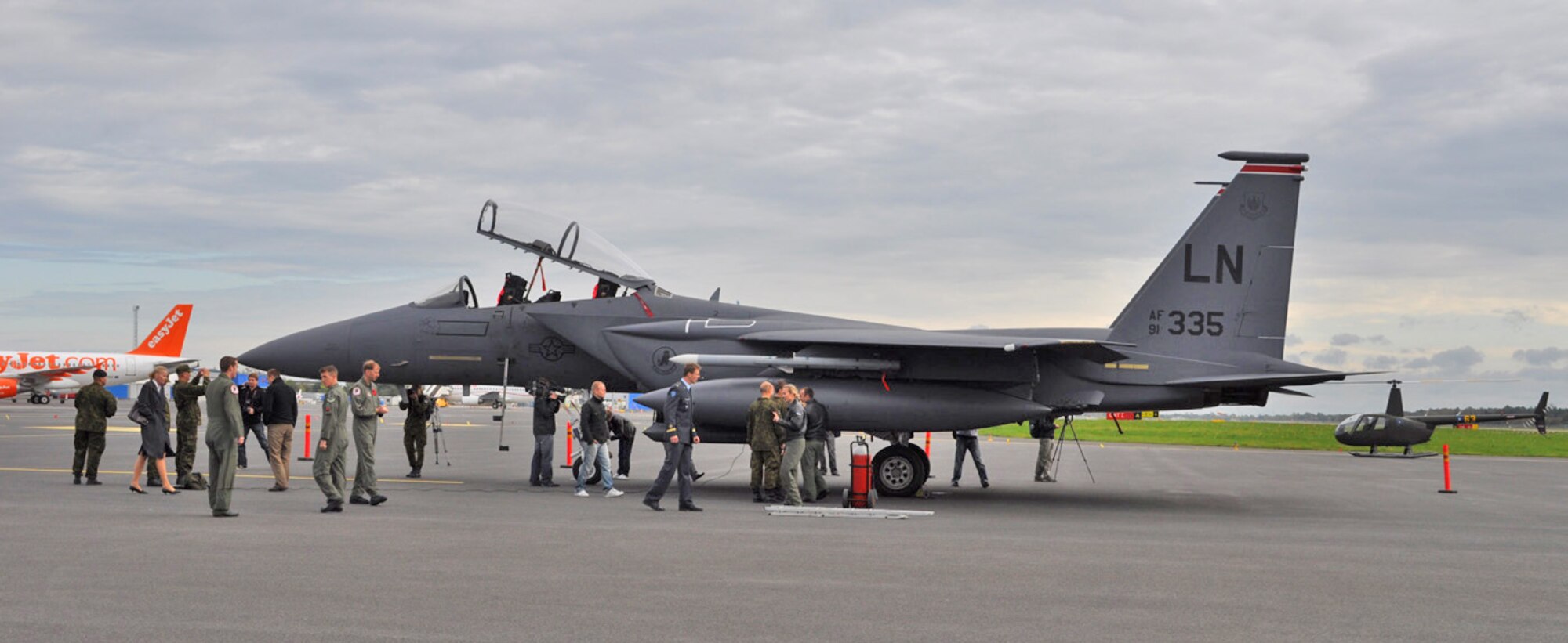 An F-15E Strike Eagle sits on the ramp Sept. 15, 2009, at Tallinn International Airport, Estonia. The fighter is from the 494th Fighter Squadron from Royal Air Force Lakenheath, England. F-15E aircrews trained with Estonia forward air controllers (U.S Air Force photo/Lt. Col. Jim Parker) 