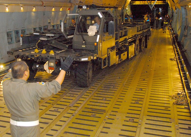 Base goes to 24hour ops to load, ‘deploy’ 908th Airlift Wing > Maxwell