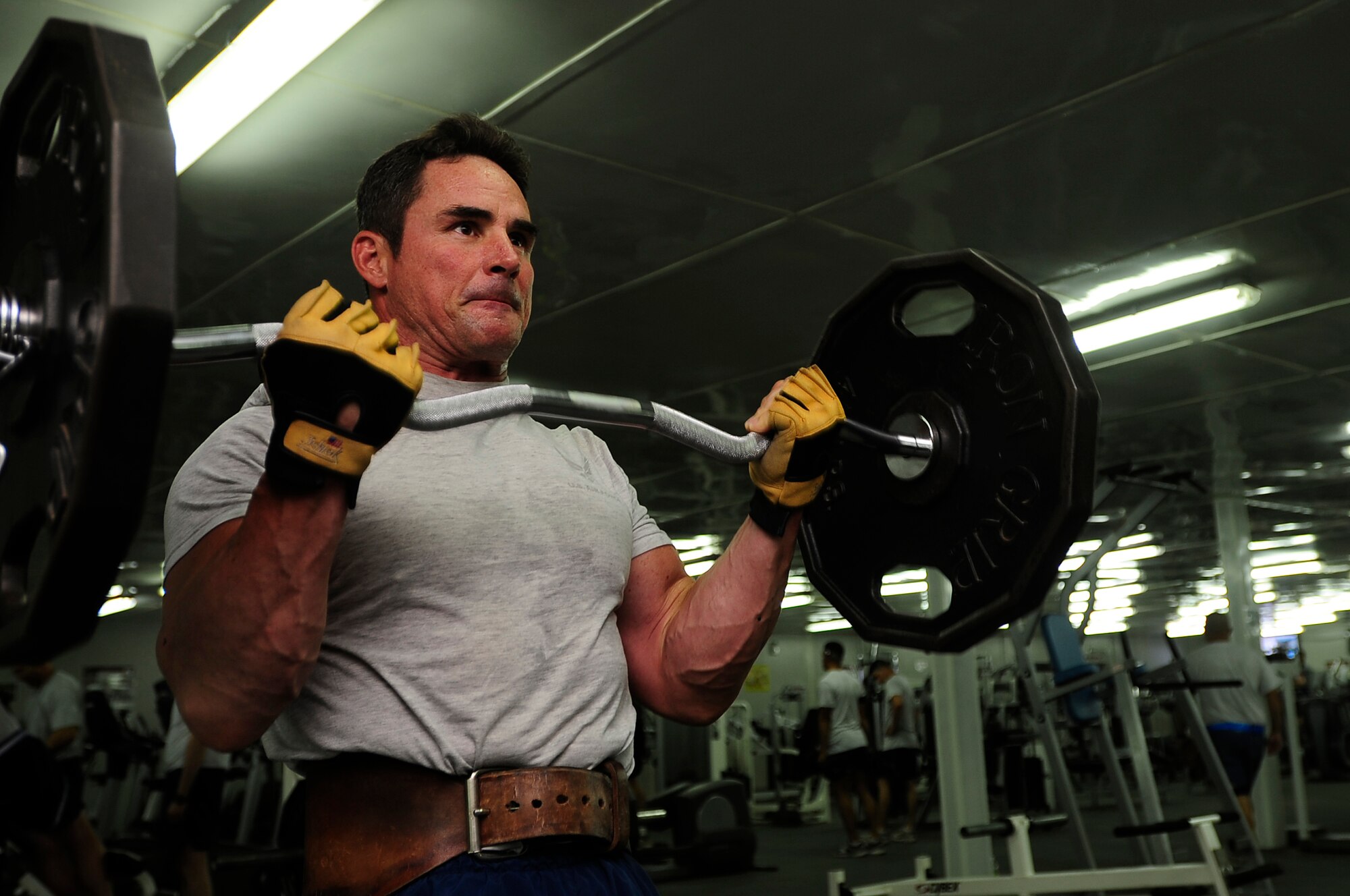 ALI BASE, Iraq - U.S. Air Force Senior Master Sgt. Jeff Malherek, site superintendent, 557th Expeditionary Red Horse Squadron, excercises at the fitness center Sep. 2, 2009. Sergeant Malherek is originally from Riverton, Minn. and is deployed here from Aviano Air Base, Italy.  (U.S. Air Force photo / Airman 1st Class Tony R. Ritter)