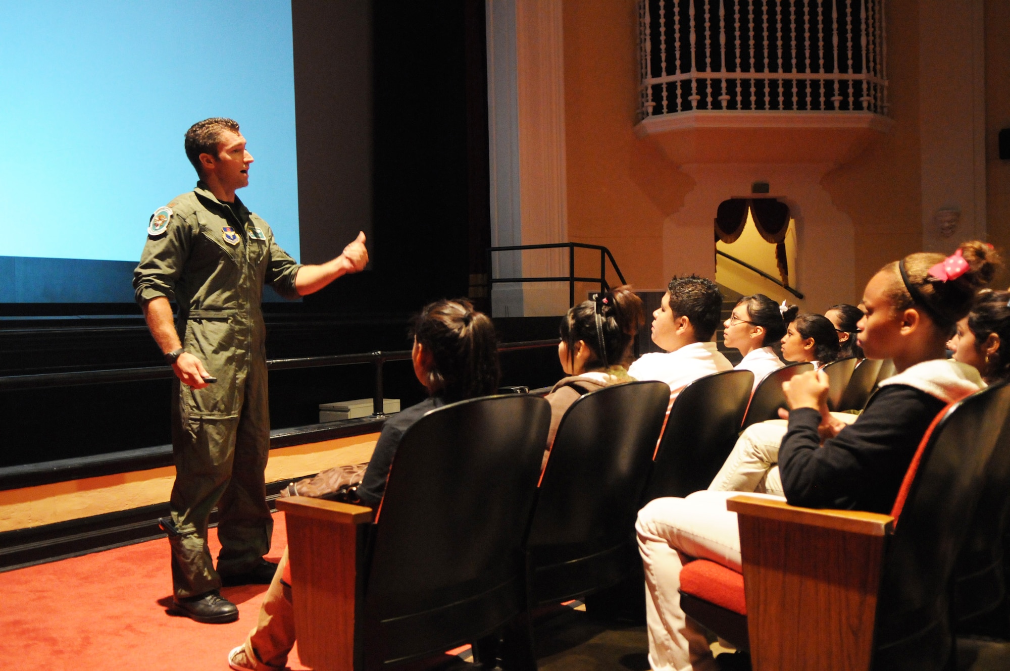Maj. Joel Neeb talks to Fox Technical High School students as part of the Giving Americans Motivational Education for the Real World program as part of their visit Sept. 11, 2009, to Randolph Air Force Base, Texas. Major Neeb is a 560th Flying Training Squadron flight examiner and F-15 Eagle pilot. (U.S. Air Force photo/Rich McFadden) 