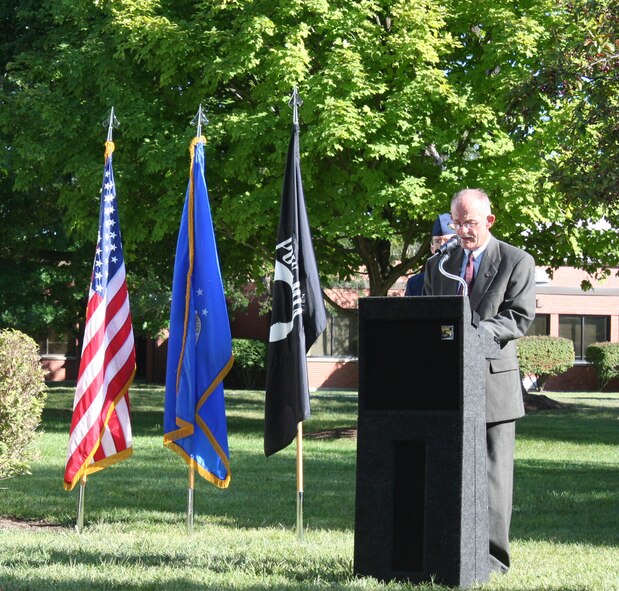 WRIGHT-PATTERSON AIR FORCE BASE, Ohio - Major General Edward Mechenbier delivers remarks during the 2009 National POW/MIA Recognition Day wreath laying and retreat ceremonies Sept. 18 at Wright-Patterson Air Force Base, Ohio. General Mechenbier retired in 2004 after forty years of service, six of which were as a POW in North Vietnam. (U. S. Air Force photo/Capt. Rodney McNany)

