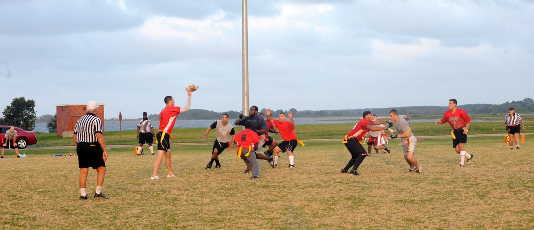 LANGLEY AIR FORCE BASE, Va. – The 1st Medical Group crushed the 497th Intelligence Group, 12-6, in a game of flag football here Sept. 17.  The 2009 intramural flag football season kicked off Sept. 8 and will continue through Oct. 12. (U.S. Air Force Photo by/Senior Airman Dana Hill)