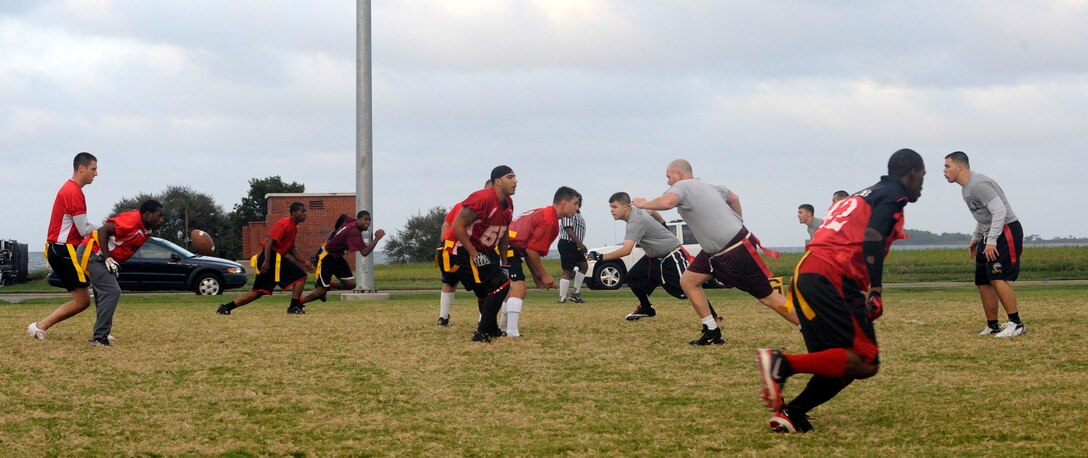 LANGLEY AIR FORCE BASE, Va. – The 1st Medical Group crushed the 497th Intelligence Group, 12-6, in a game of flag football here Sept. 17.  The 2009 intramural flag football season kicked off Sept. 8 and will continue through Oct. 12. (U.S. Air Force Photo by/Senior Airman Dana Hill)