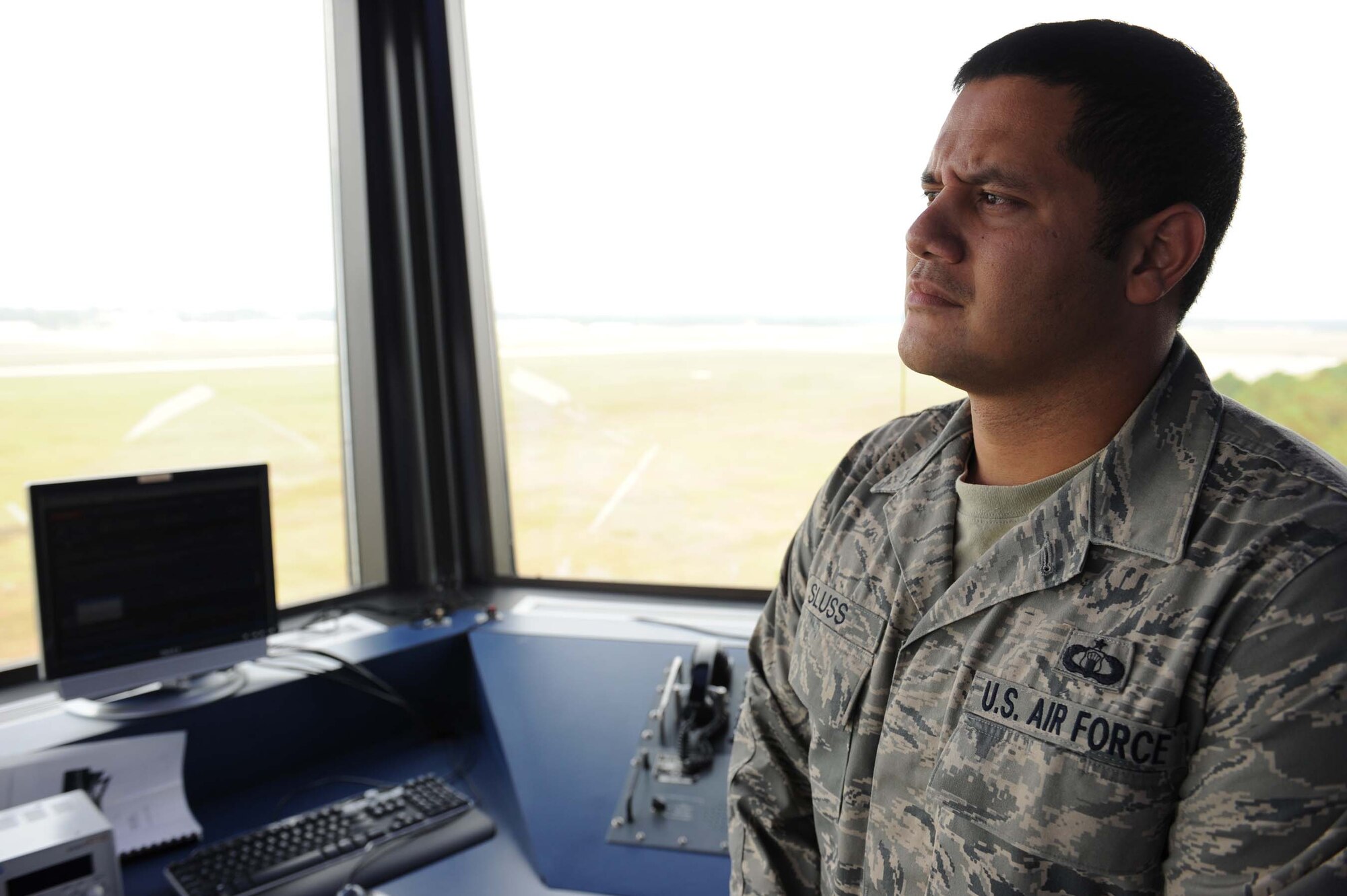 SHAW AIR FORCE BASE, S.C. -- Technical Sgt. Daniel Sluss, 20th Operations Support Squadron air traffic controller, was recognized by 20th Fighter Wing leadership for his lifesaving actions during a vacation in North Carolina Sept. 21. Sgt. Sluss saved a boy who was drowning in the ocean by dragging him to shore while on vaction with his family. (U.S. Air Force photo/ Senior Airman Matt Davis)