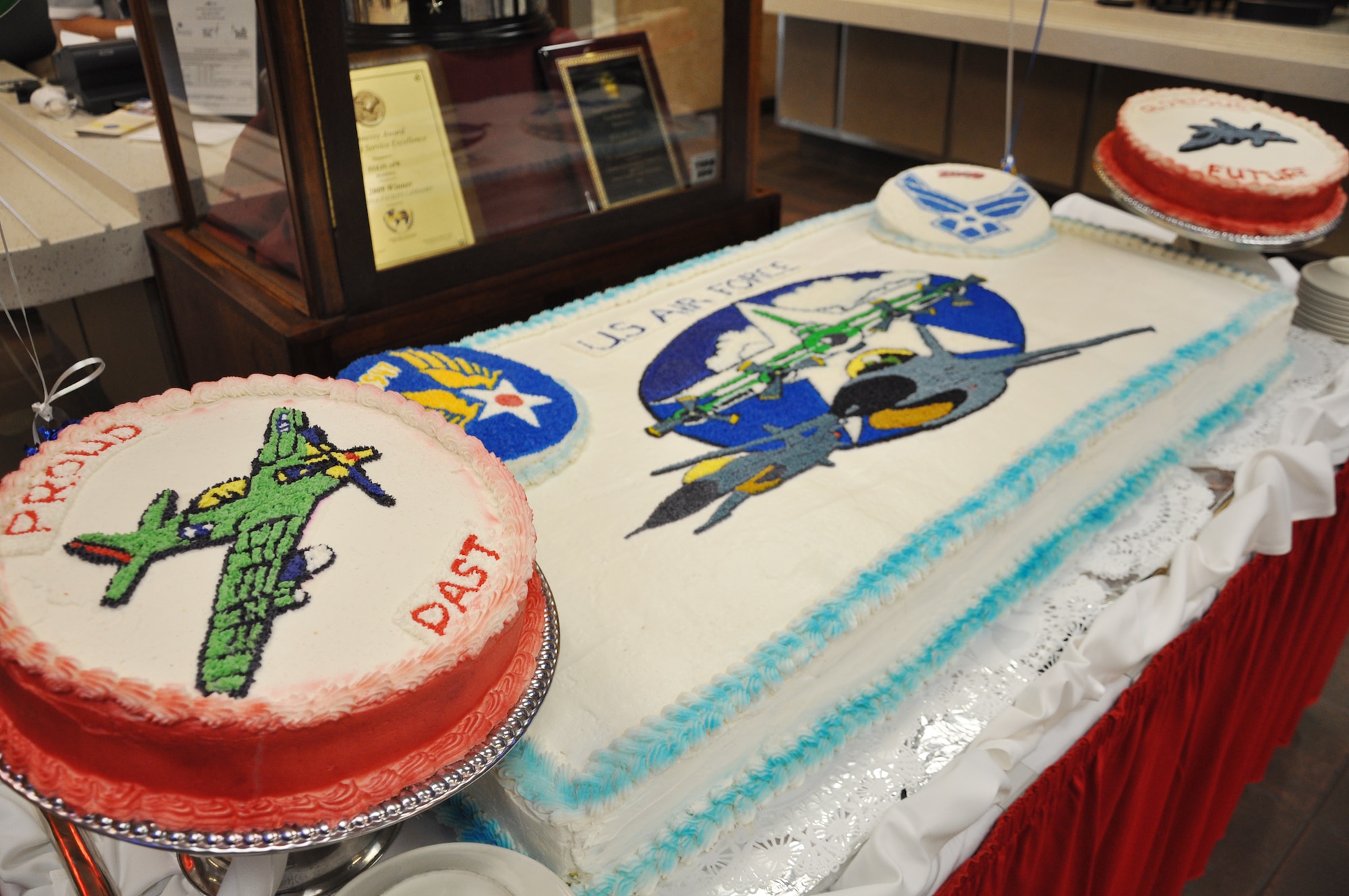 The 96th Force Support Squadron members baked a cake to celebrate the Air Force's 62nd birthday.  The cake consisted of 12 separate cakes and took approximately 30 hours of work.  The cake was served Sept 18 during lunch at the Breeze dining facility.  (U.S. Air Force photo/Airman 1st Class Chris Jacobs)