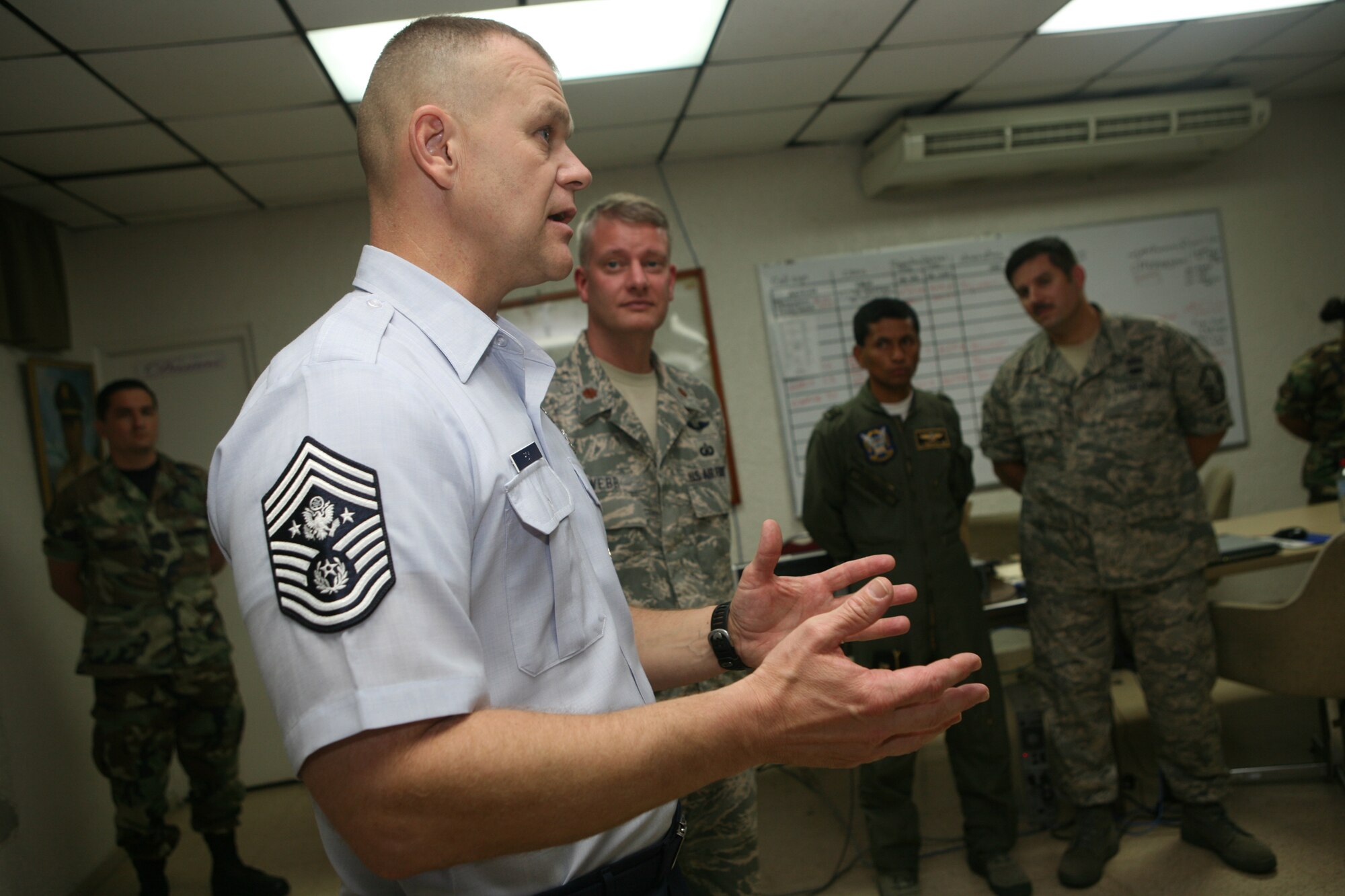 PANAMA CITY, Panama -- Chief Master Sgt. of the Air Force James A. Roy speaks to Airmen of the 612th Air Expeditionary Communications Squadron and members of the Panamanian Air Service deployed to Capitán Juan Delgado Air Base in Panama City, Panama, on Sept. 19, 2009, during Fuerzas Aliadas PANAMAX 2009. FA PANAMAX 2009 is a multinational exercise with 20 participating countries tailored to the defense of the Panama Canal, involving over 4,500 personnel from the U. S. Southern Command area of focus. (U.S. Navy photo by Mass Communication Specialist 1st Class David P. Coleman)