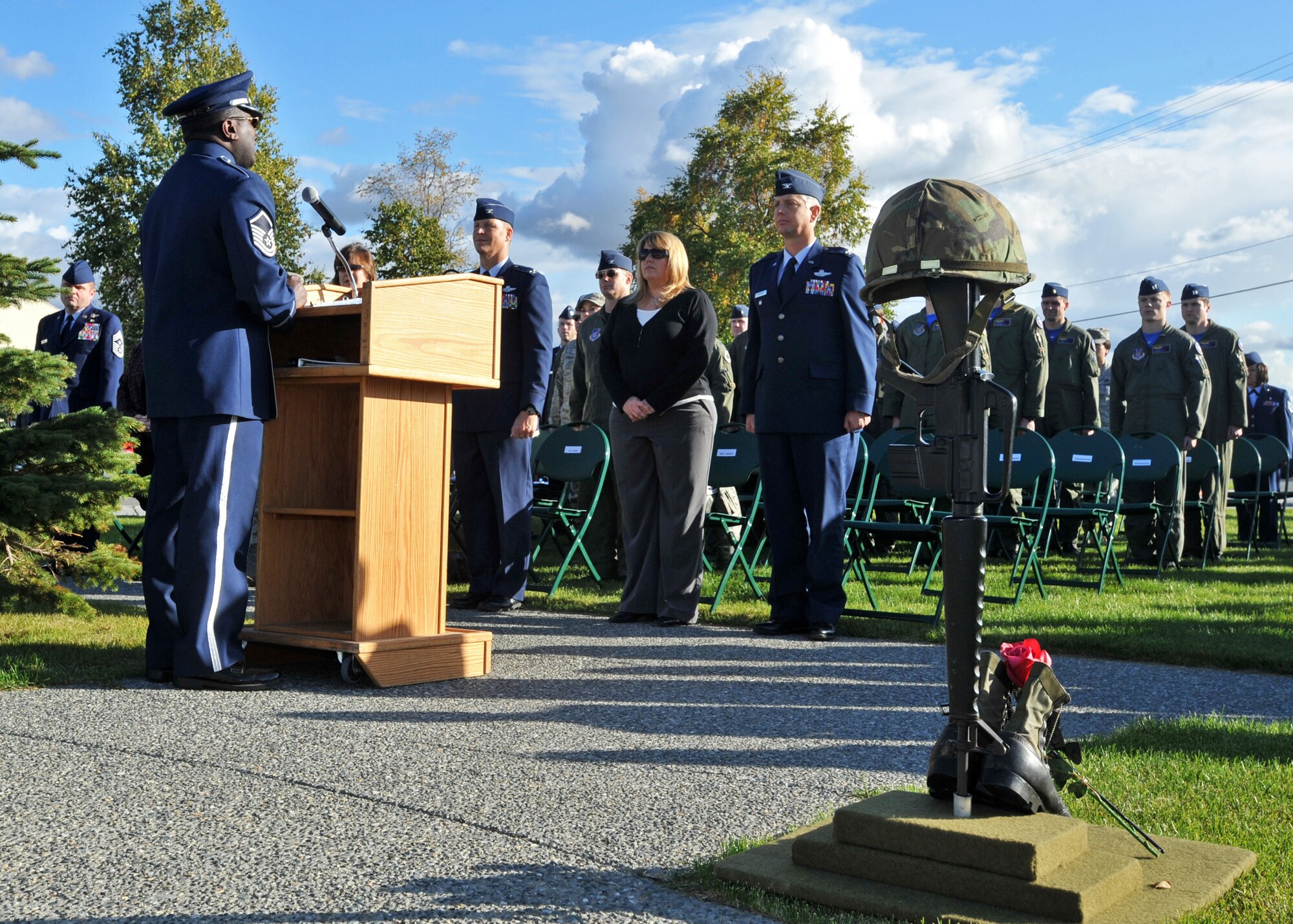 ELMENDORF AIR FORCE BASE, Alaska -- Master Sgt. John Teamer, Band of the Pacific, sings the national anthem at the closing of the POW/MIA Memorial Sept. 18, 2009. The memorial honored our prisoners of war and those still missing in action. (U.S. Air Force photo/Senior Airman Laura Turner)