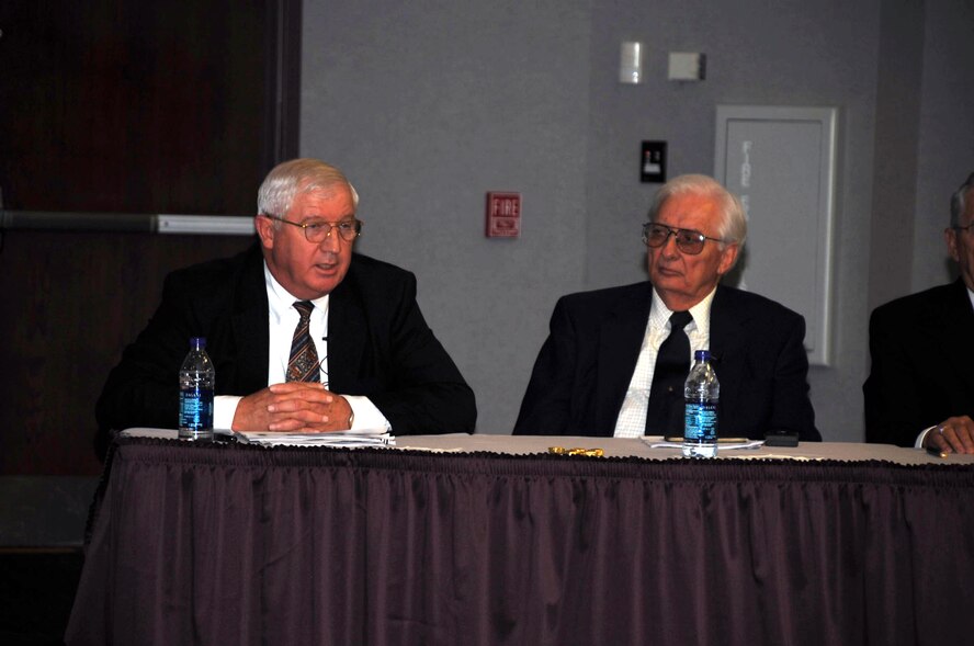 Retired Col. Bob Dawson (left) talks about his experiences as a tanker pilot during the Vietnam War as part of the Air Mobility Command Tanker "Living Legends" Speaker Series in the Global Reach Planning Center at Scott Air Force Base, Ill., on Sept. 24, 2009.  Also pictured is retired Maj. Donald Burgett -- a former KC-97 and KC-135 navigator who also served during the Vietnam War.  Colonel Dawson was involved in five back-to-back deployments to Southest Asia to support Operations Young Tiger and Arc Light between 1971 and 1973.  (U.S. Air Force Photo/Tech. Sgt. Scott T. Sturkol)