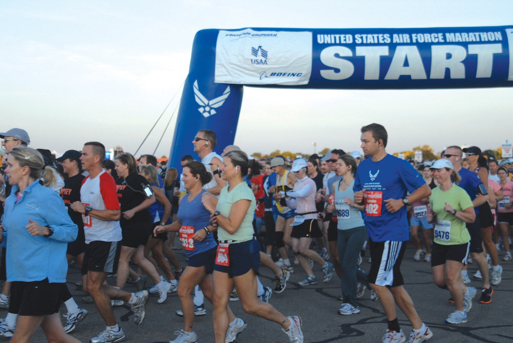 The 2009 United States Air Force marathon runners take off at the starting line Saturday, at Wright-Patterson Air Force Base, Ohio. (U.S. Air Force photos by Airman 1st Class Anne Gathua)
