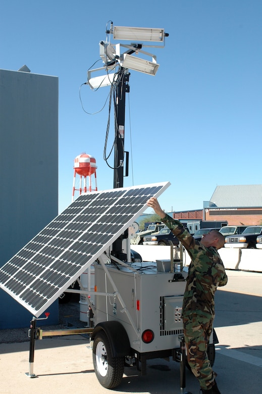 Solarpowered lights harness Arizona sun for fighter wing > 162nd Wing