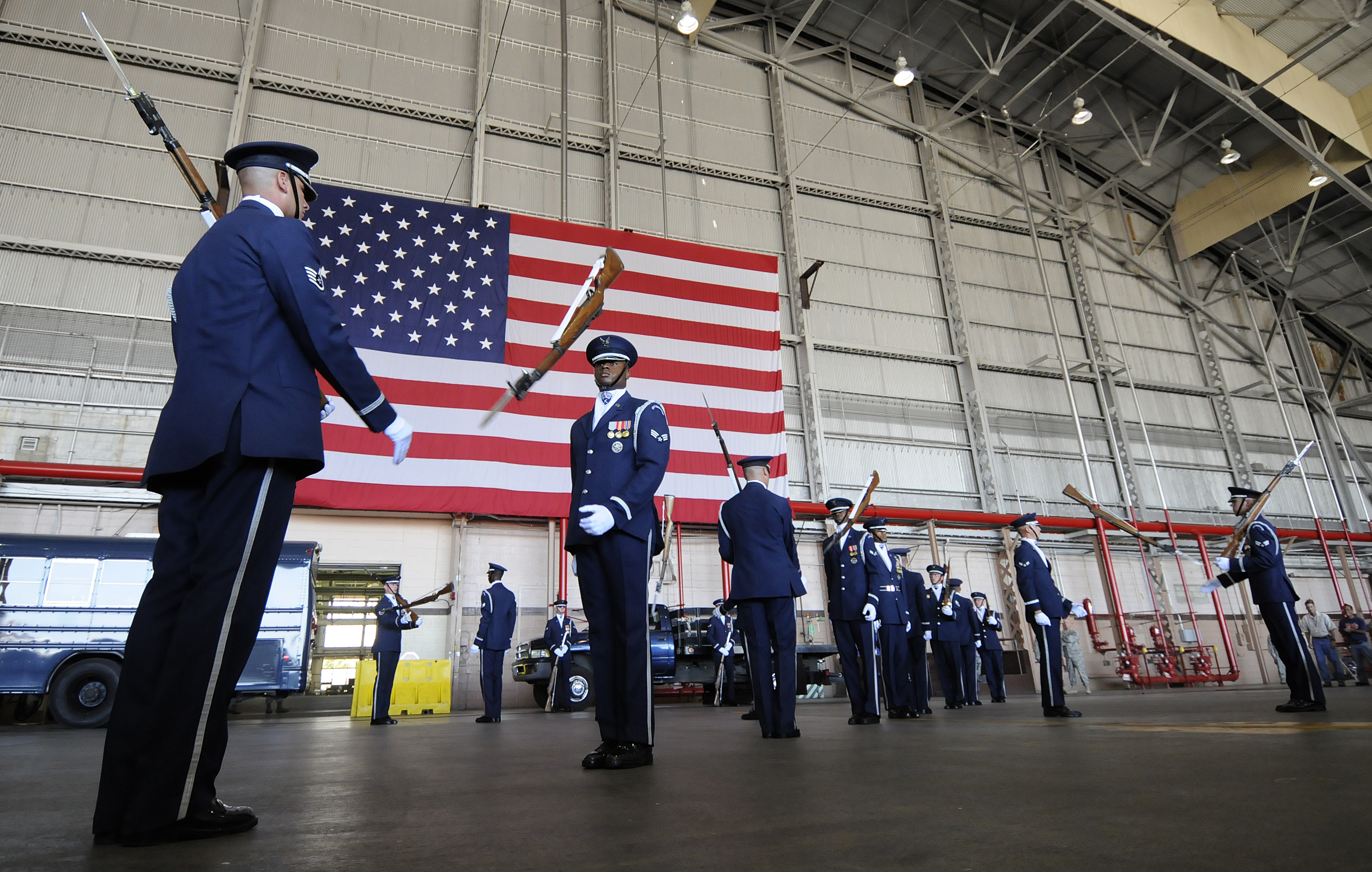 Air Force Drill Team embodies precision excellence > 15th Wing
