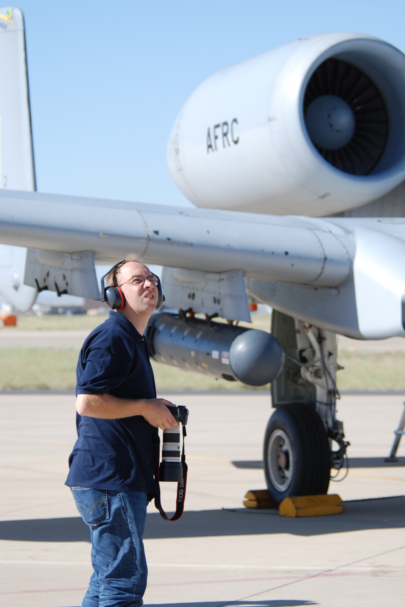 Neil Dunridge, a freelance photographer from Oxford, England, deployed with the 47th Fighter Squadron to Hill Air Force Base, Utah, on September 12, 2009. Mr. Dunridge is currently writing a book about the A-10 Thunderbolt II aircraft. More than 54 members of the 917th Wing from Barksdale Air Force Base, La., and six aircraft participated in the exercise. (U.S. Air Force photo/Master Sgt. Greg Steele)