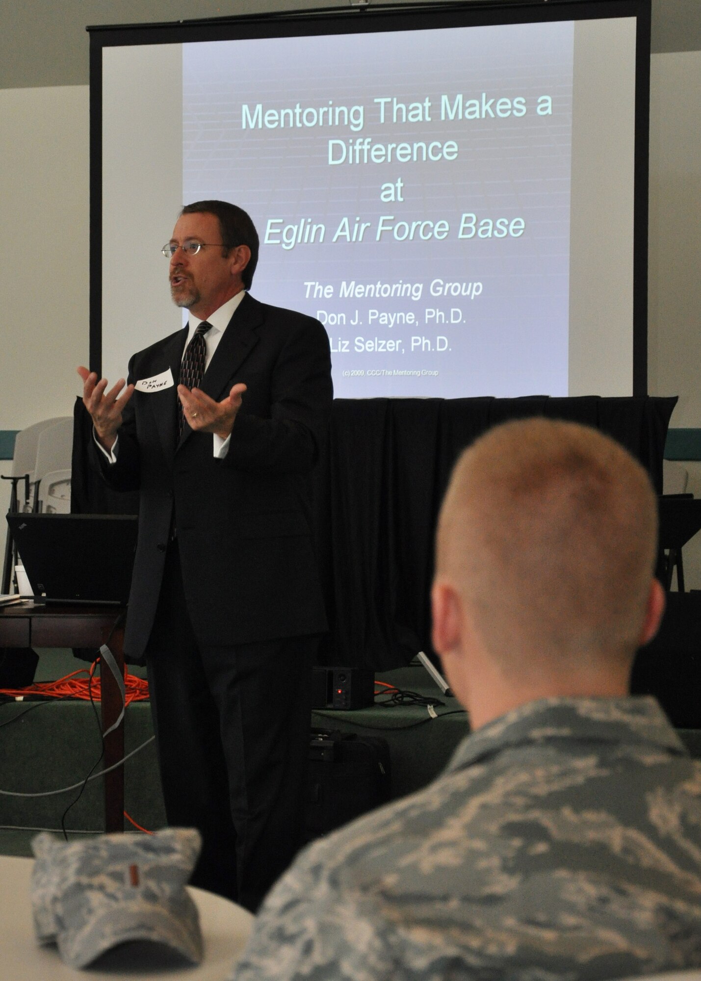 Dr. Don Payne speaks to Eglin members about the mentorship program at a workshop held on base Sept. 30.  Anyone interested in joining the mentorship program can sign up on the Mentoring community of practice site or call Teresa Mangerson at 882-2096.  (U.S. Air Force photo/Airman 1st Class Chris Jacobs)  