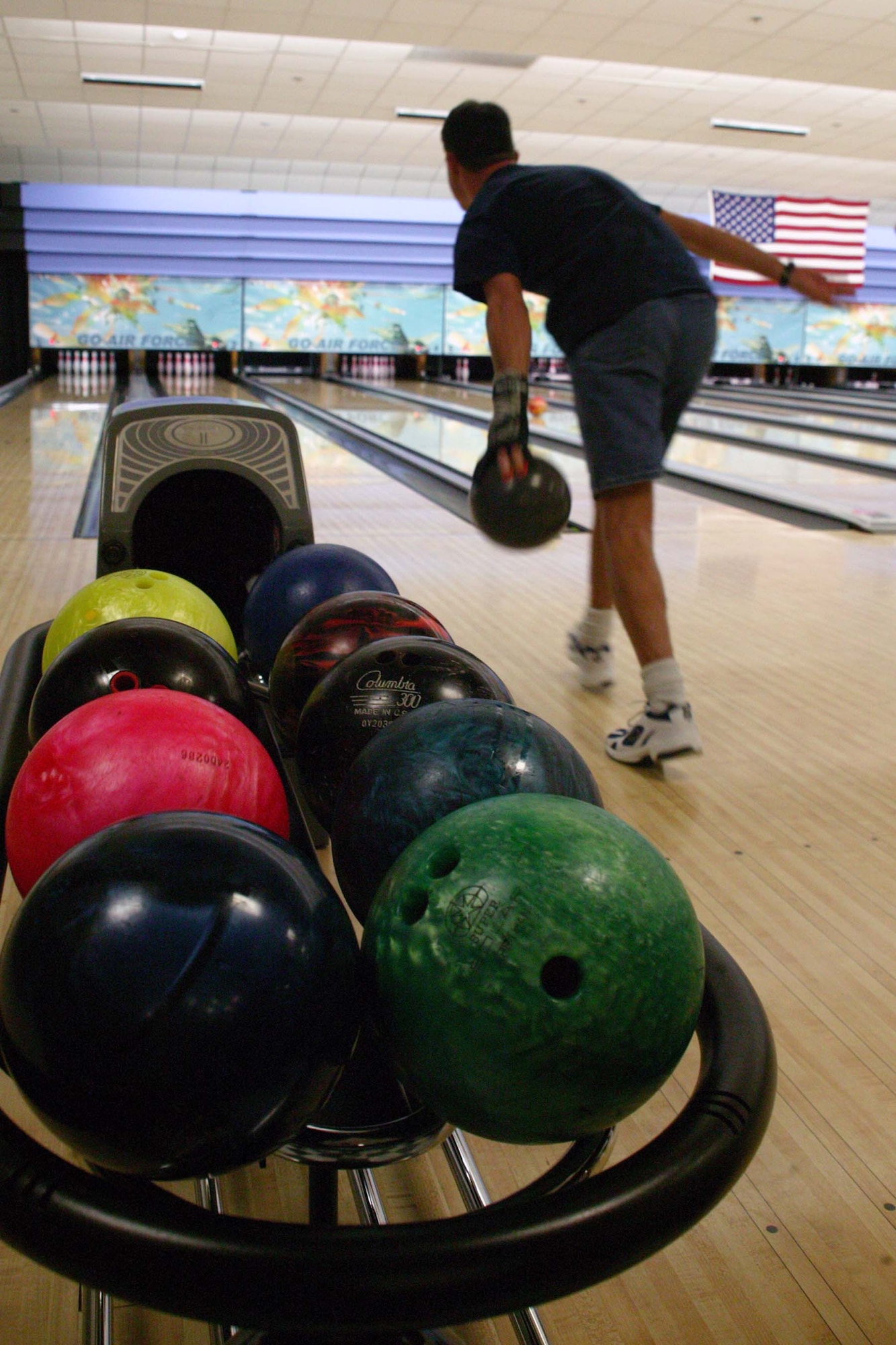 SHAW AIR FORCE BASE, S.C. -- Technical Sgt. Josh Varney, 20th Component Maintenance Squadron, bowls a strike during the nine-pin no-tap bowling challenge during Shaw's Viper Challenge Sept. 29. The annual Viper Challenge, hosted by the fitness center, is a day packed with many sports events and challenges. Each participant plays for their squadron and points are given to the first through fourth place finishers. At the end of the day, the point totals are tallied and the squadron with the most points wins. (U.S. Air Force photo/Staff Sgt. John Gordinier)