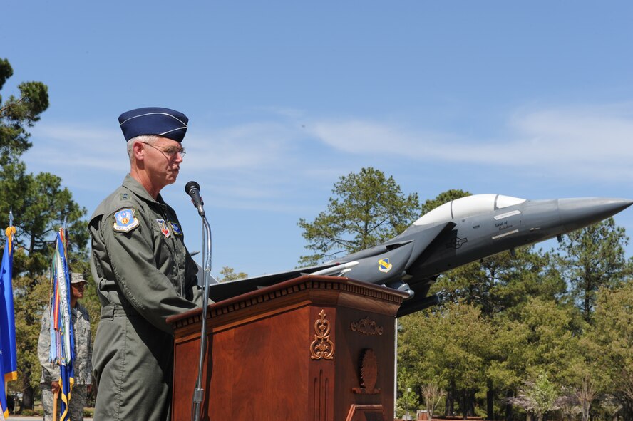 SEYMOUR JOHNSON AIR FORCE BASE, N.C. --
Maj. Gen. William Holland, 9th Air Force commander, praises members of the 4th Fighter Wing on their outstanding effort and tireless commitment during the change of command ceremony here, April 1, 2010. Gen. Holland was the presiding official for the change-of-command ceremony. (U.S. Air Force photo/Airman 1st Class Gino Reyes) 
