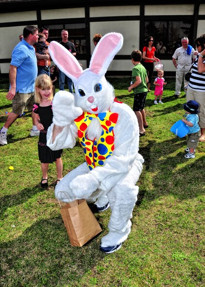 Members of the 914th and 107th Airlift Wings and their families participate in the Children?s Easter Egg Hunt at the Niagara Falls Air Reserve Station, April 3, 2010, Niagara Falls NY. The egg hunt was held behind the Falcons Club where candy filled plastic eggs where hidden for the children to find. (U.S. Air Force photo by Staff Sgt. Joseph McKee)