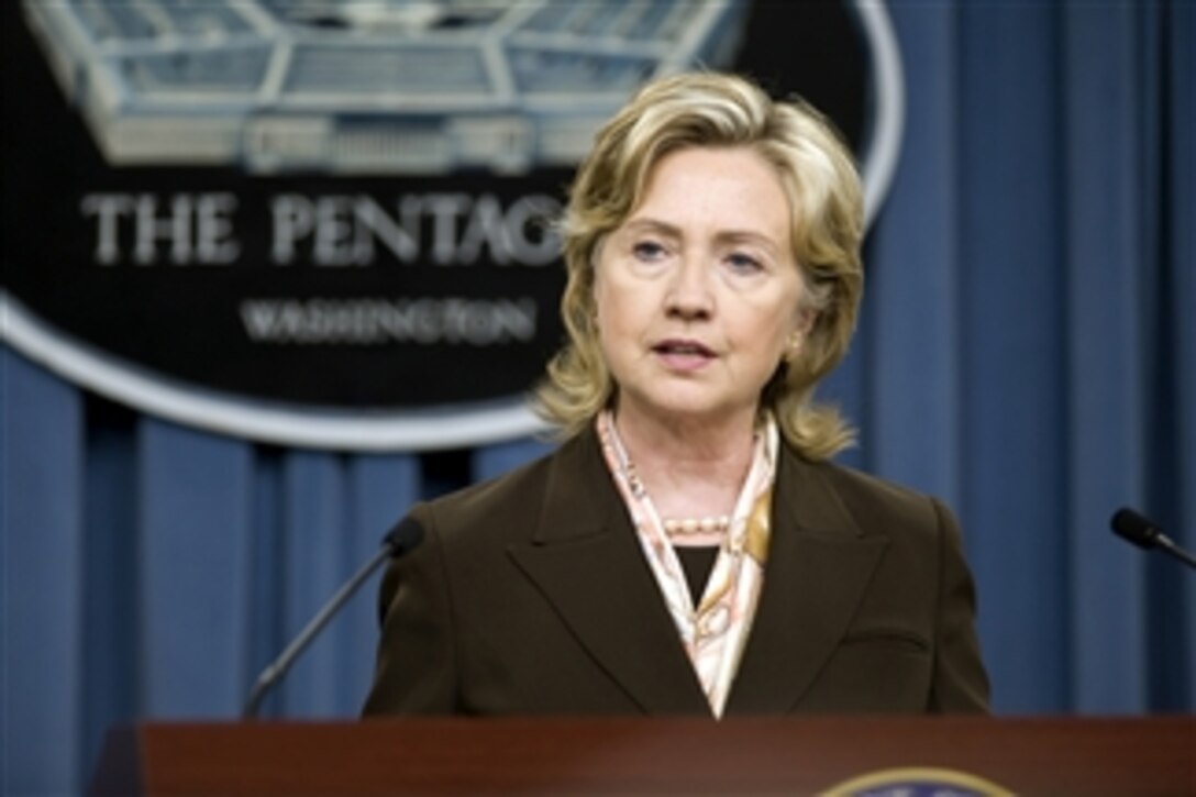 Secretary of State Hillary Clinton conducts a briefing on the Nuclear Posture Review with Secretary of Defense Robert M. Gates, Chairman of the Joint Chiefs of Staff Adm. Mike Mullen and Secretary of Energy Steven Chu in the Pentagon on April 6, 2010.  