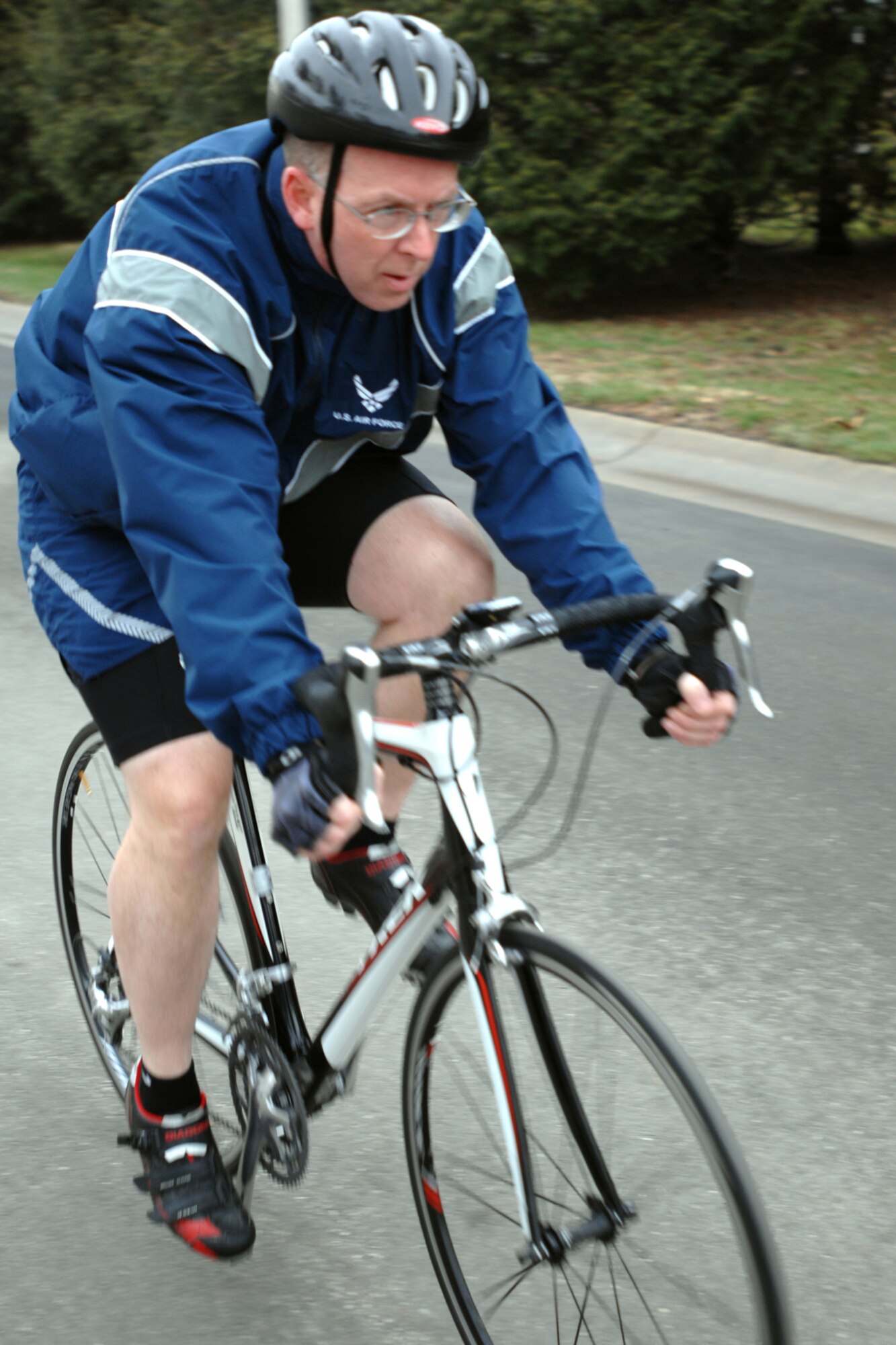GRISSOM AIR RESERVE BASE, Ind. -- Over the last two years Tech. Sgt. Allen Walden, 434th Aircraft Maintenance Squadron guidance and control specialist, has biked 7,000 miles and this year his goal is to bike 5,000 miles. (U.S. Air Force photo/Senior Airman Carl Berry)