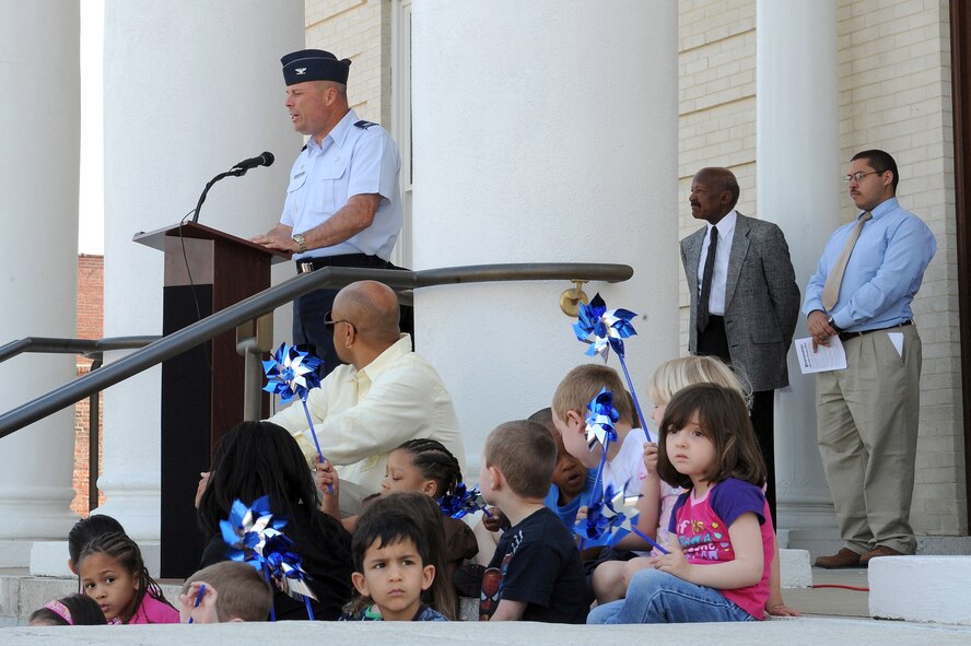 GOLDSBORO, N.C. -- Col. William Thomas speaks during the Child Abuse Prevention Month proclamation ceremony at City Hall in downtown Goldsboro, April 6, 2010. His speech stressed the importance of having a sense of urgency when reporting possible child abuse cases. Colonel Thomas, 4th Mission Support Group commander, hails from Huntington Beach, Calif.  (U.S. Air Force photo/Master Sgt. Brandt Smith) 