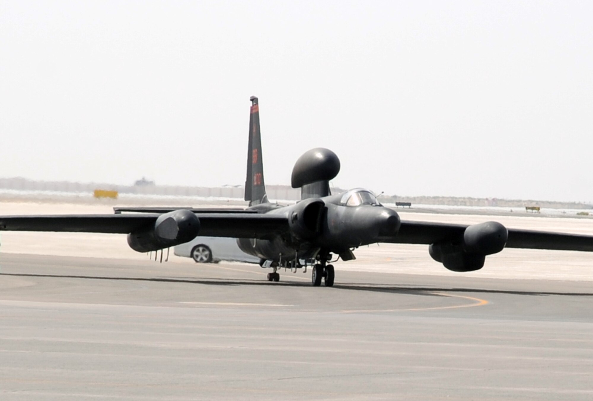 A pilot from the 99th Expeditionary Reconnaissance Squadron guides a U-2 Dragon Lady to a parking space at non-disclosed base in Southwest Asia after completing a combat mission in the U.S. Central Command area of responsibility April 5, 2010. The U-2 is deployed from Beale Air Force Base, Calif. The 99th ERS, as part of the 380th Air Expeditionary Wing, supports operations Iraqi Freedom and Enduring Freedom and the Combined Joint Task Force-Horn of Africa. (U.S. Air Force Photo/Master Sgt. Scott T. Sturkol/Released)