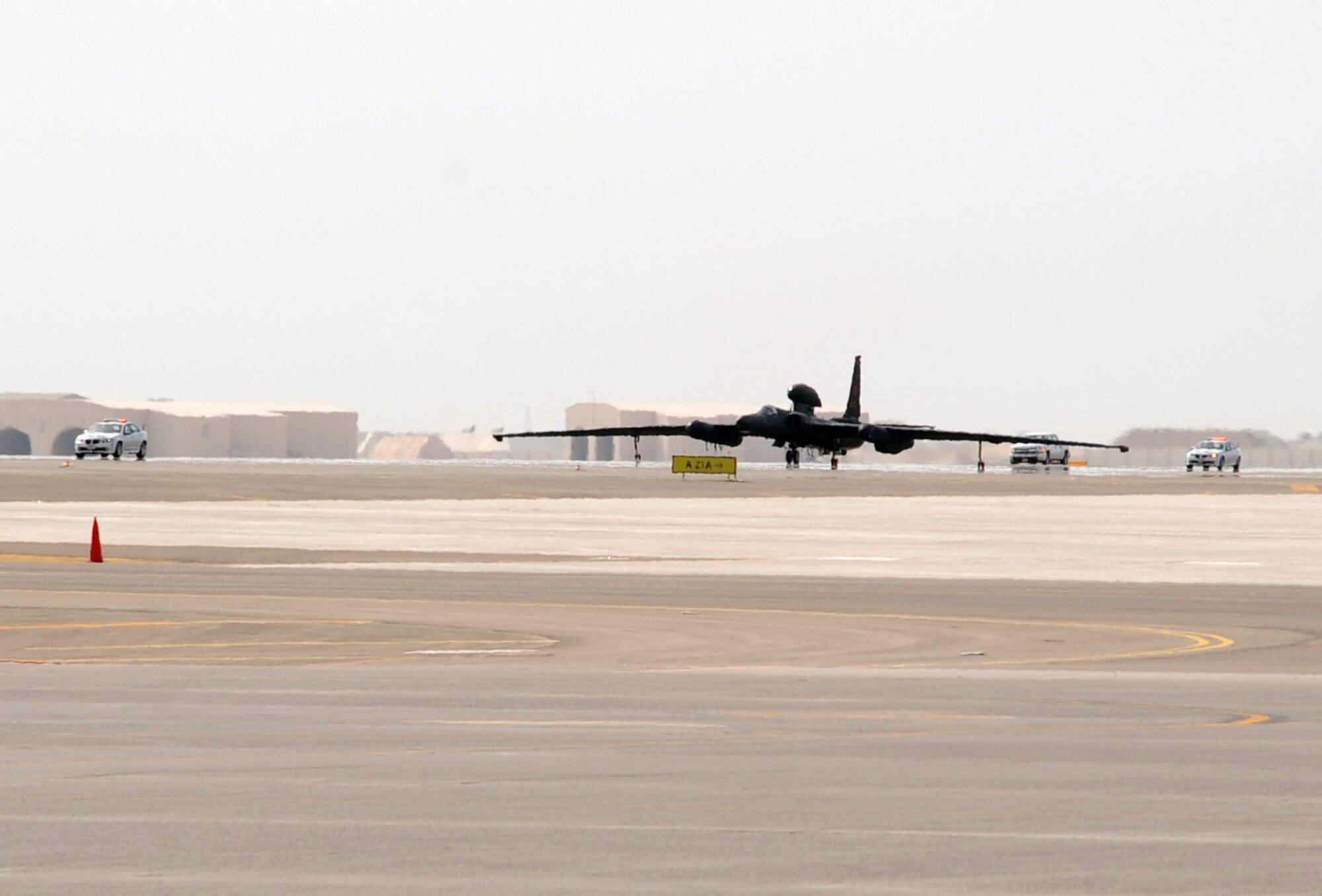 A pilot from the 99th Expeditionary Reconnaissance Squadron guides a U-2 Dragon Lady to a parking space at non-disclosed base in Southwest Asia after completing a combat mission in the U.S. Central Command area of responsibility April 5, 2010. The U-2 is deployed from Beale Air Force Base, Calif. The 99th ERS, as part of the 380th Air Expeditionary Wing, supports operations Iraqi Freedom and Enduring Freedom and the Combined Joint Task Force-Horn of Africa. (U.S. Air Force Photo/Master Sgt. Scott T. Sturkol/Released)