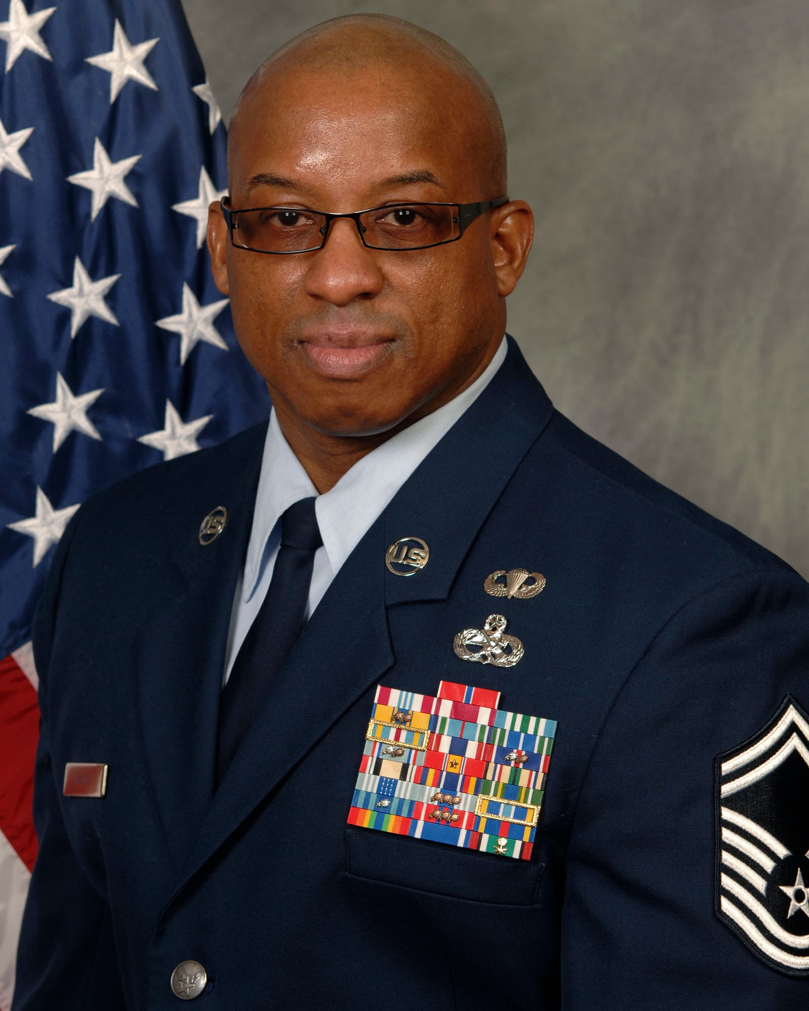 Senior Master Sgt. Steven Higgins, 48th Communications Squadron cyber systems support superintendent who’s currently serving as the 48th Fighter Wing Inspections Readiness and Exercises superintendent, was recently recognized for excellence.  Sergeant Higgins was named Senior NCO of the Year for USAFE and will now compete for the Air Force level to become one of the 12 Outstanding Airmen of the Year.