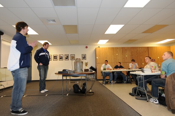 Two Boise State football players spoke to the 124th Fighter Wing Student Flight about leadership, goal setting and teamwork here Saturday.

Senior Tight End Tommy Gallarda and senior Defensive End Ryan Winterswyk talked about their coaches, teammates and their own roles as leaders and team players on and off the field.(US Air Force Photo by Staff Sgt. Heather Walsh / RELEASED).