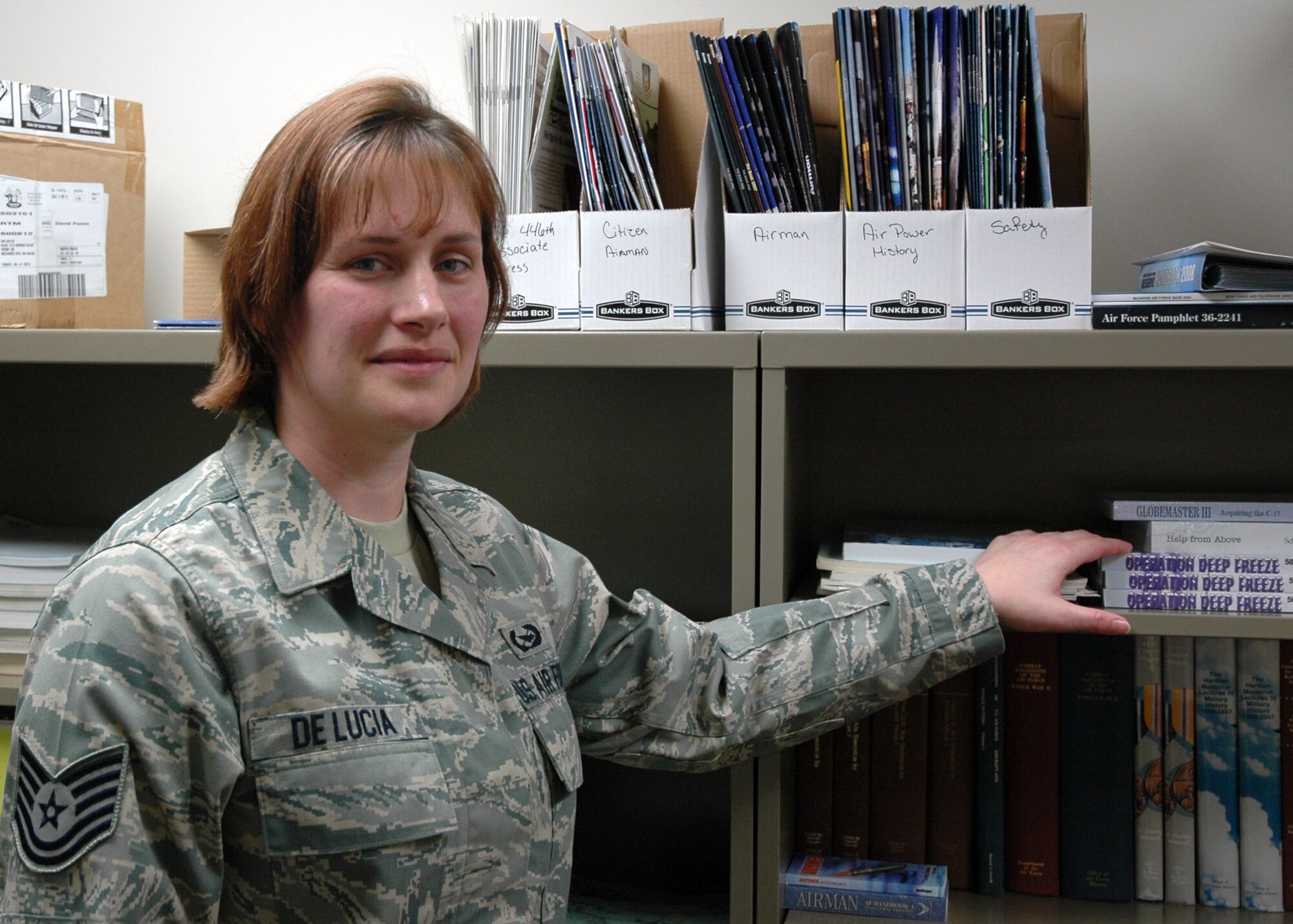 JOINT BASE LEWIS-MCCHORD, Wash. - Tech. Sgt. Jennifer de Lucia, 446th Airlift Wing historian, received the 2009 Air Force Reserve Command Wing History Award. (U.S. Air Force photo/Staff Sgt. Lisa Moody)
