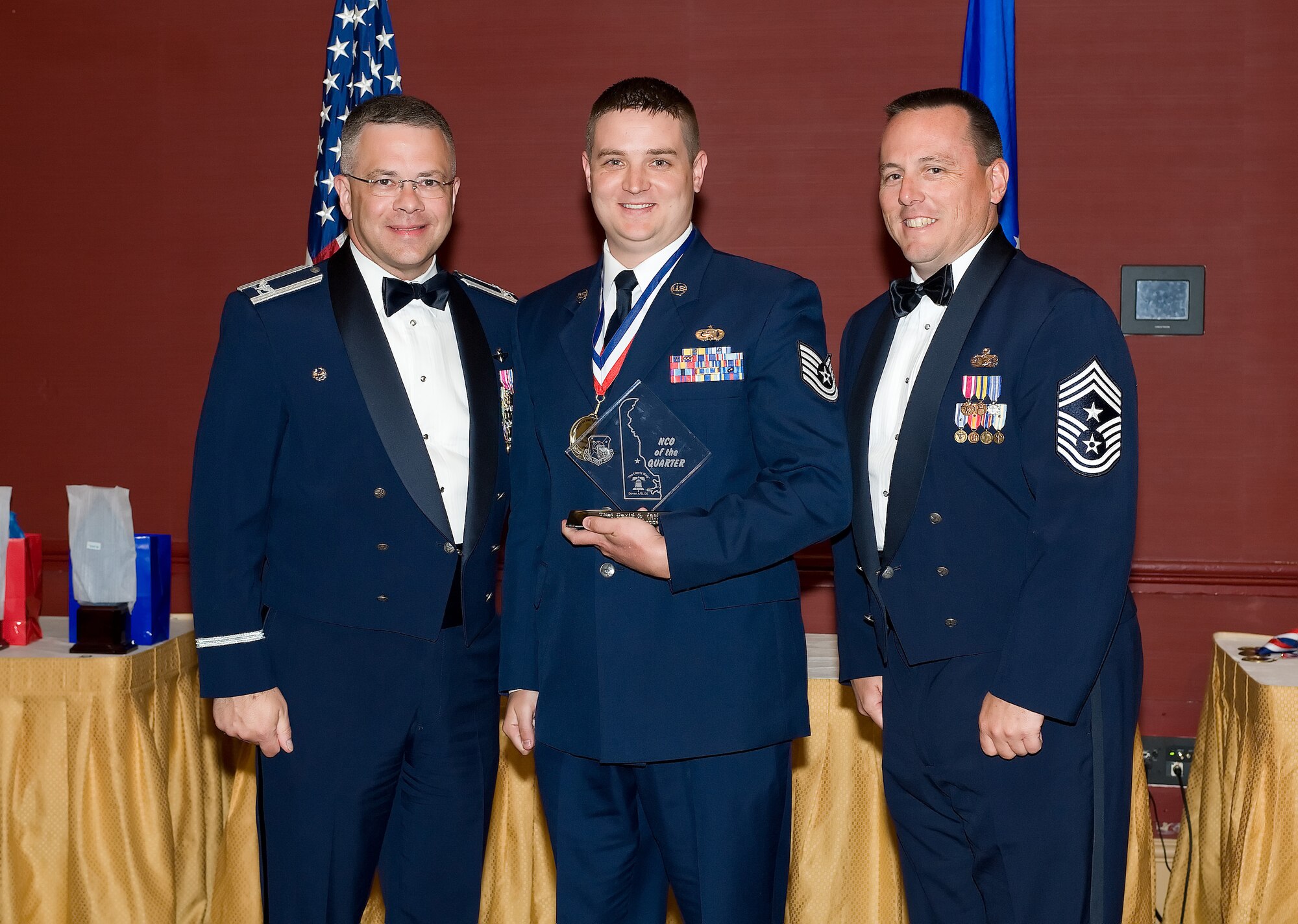 Tech. Sgt. David Jackson, 512th Logistics Readiness Flight, is the 2009 512th Airlift Wing NCO of the first quarter. He was recognized for his accomplishments during the 512th AW Annual Awards Banquet April 10 at the Sheraton in Dover. (U.S. Air Force photo/Jason Minto) 
