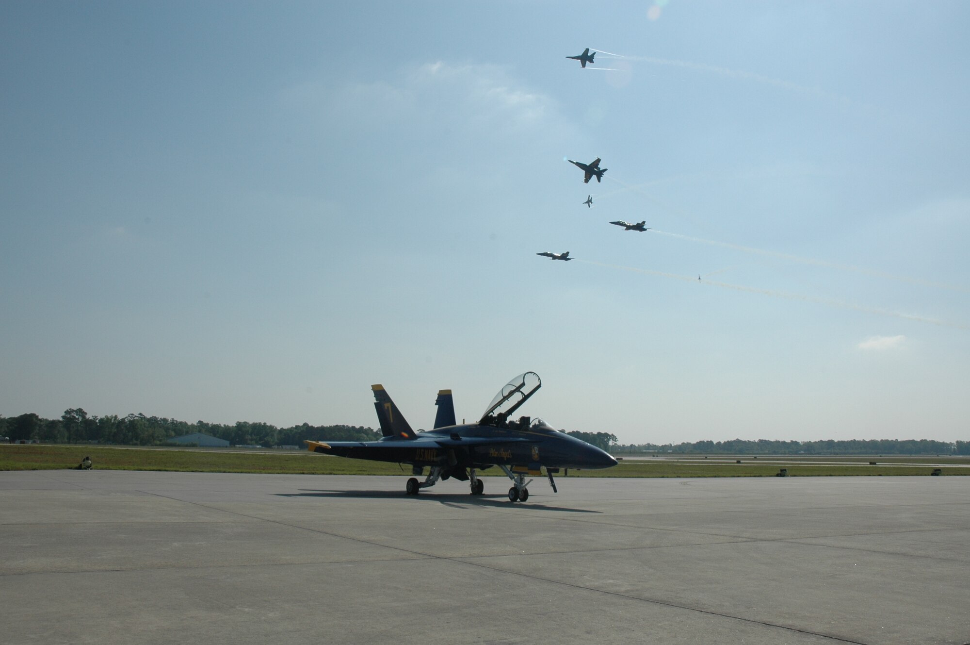 The Blue Angels perform aerial manuvers at Charleston Air Force Base, S.C. Thrusday in preparation for their two air shows this weekend over the Charleston Harbor. The Blue Angels will perform one show on Saturday and Sunday, begining at 2 p.m, (U.S. Air Force photo/2nd Lt Joe Simms)