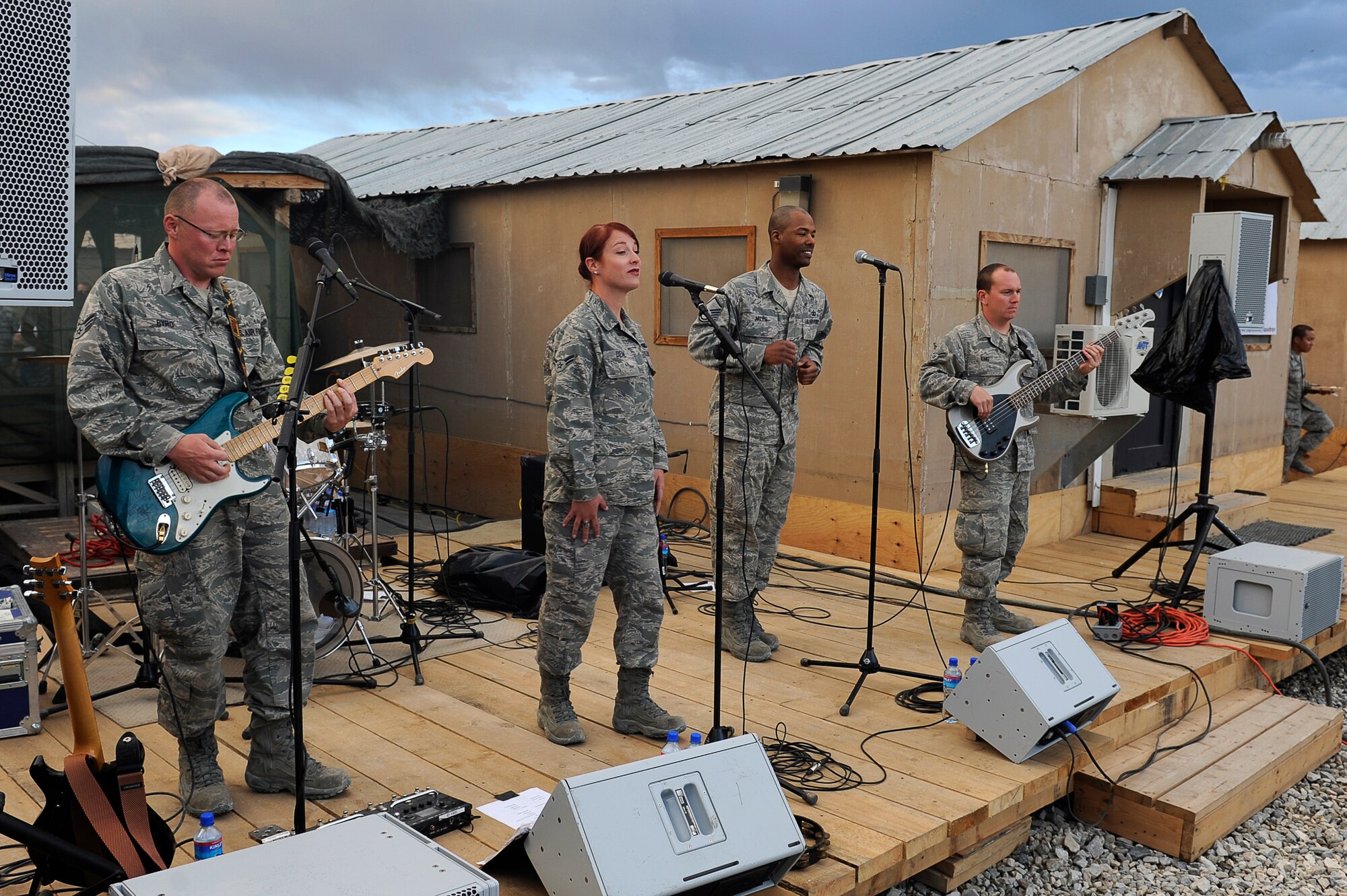 U.S. Air Forces Central Expeditionary Band, Reserve Generation, performs at Bagram Airfield, Afghanistan, April 18, 2010. Reserve Generation has two more shows on Bagram April 19th at the Morale Welfare Recreation (MWR) Clamshell, and April 20th at the Eastside Fire Department Clamshell. (U.S. Air Force photo by/ Tech. Sgt. Jeromy K. Cross/released)






