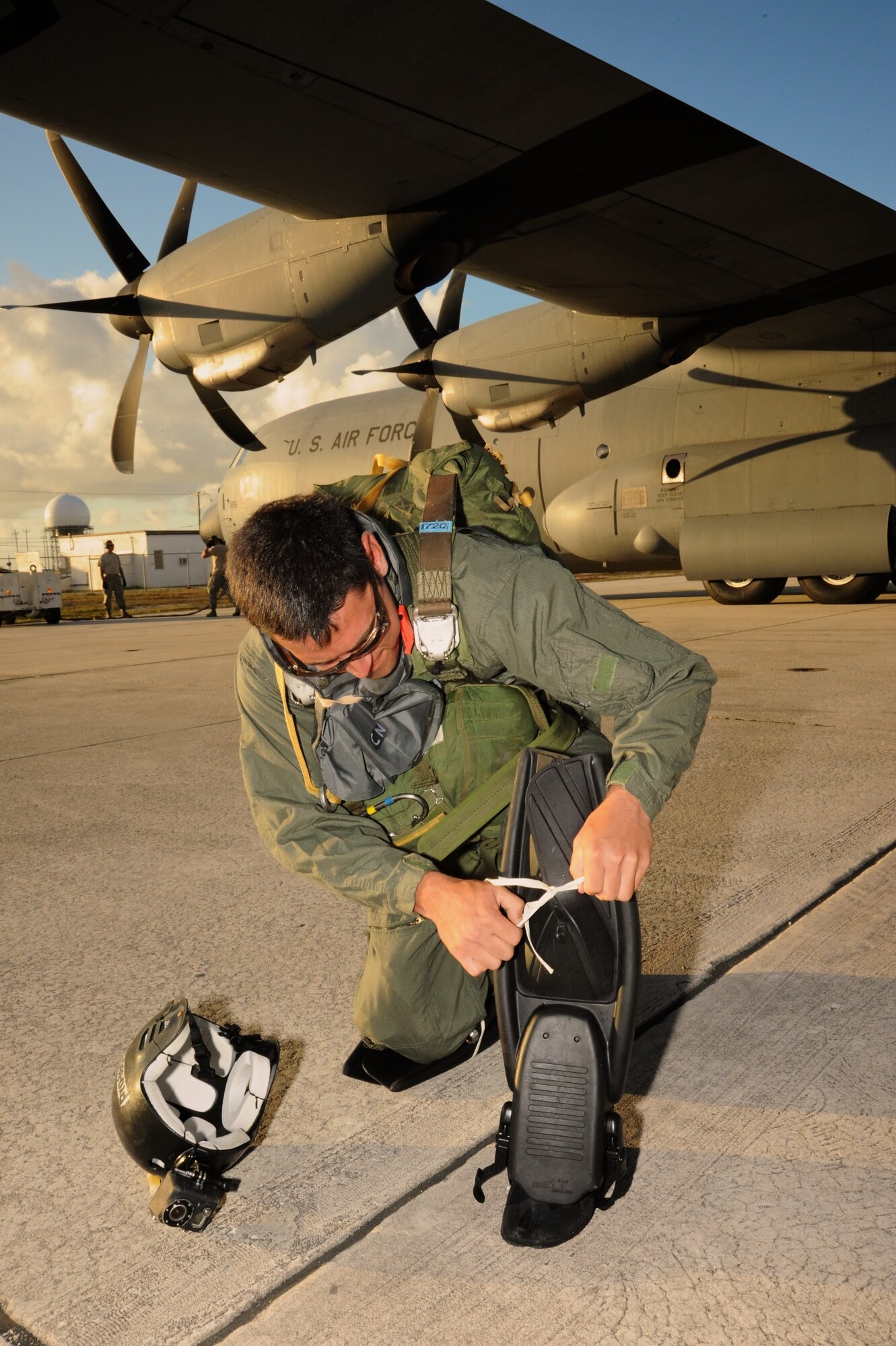The 815th AS "Flying Jennies" returned to Keesler April 16 from a joint services training mission with Army Special Forces in Key West, Fla.  The Flying Jennies delivered 14 Army students and instructors to a water drop zone during a portion of their Special Forces Underwater Operation School.  (U.S. Air Force photo by Tech. Sgt. Tanya King)