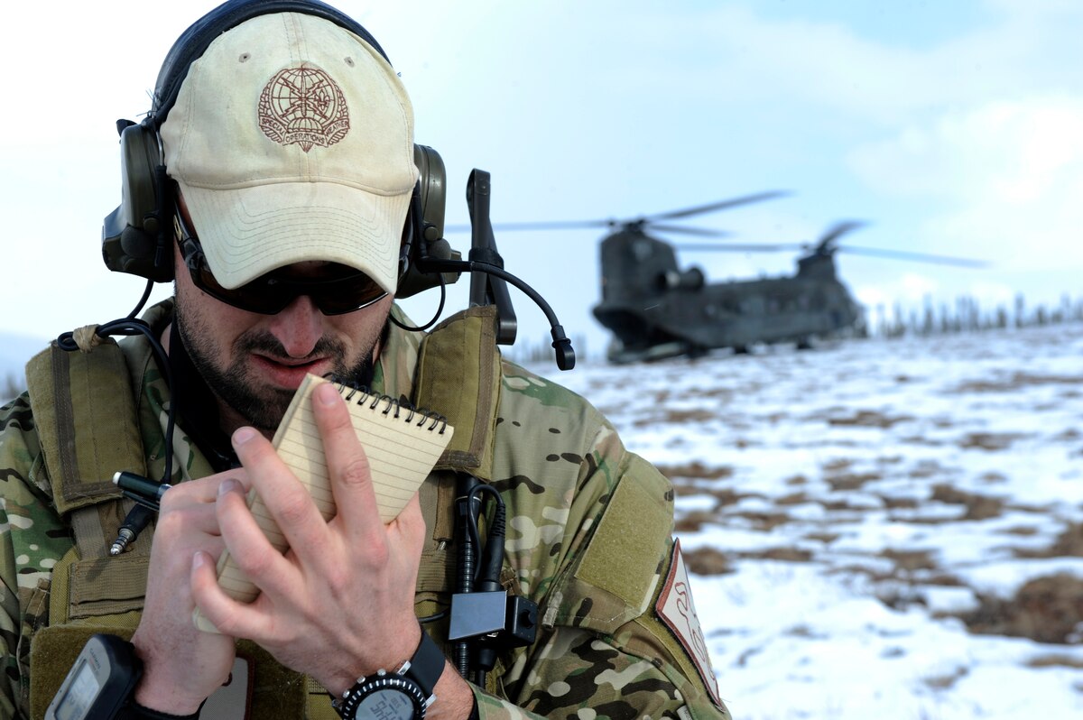 Braving the weather > Eielson Air Force Base > Display