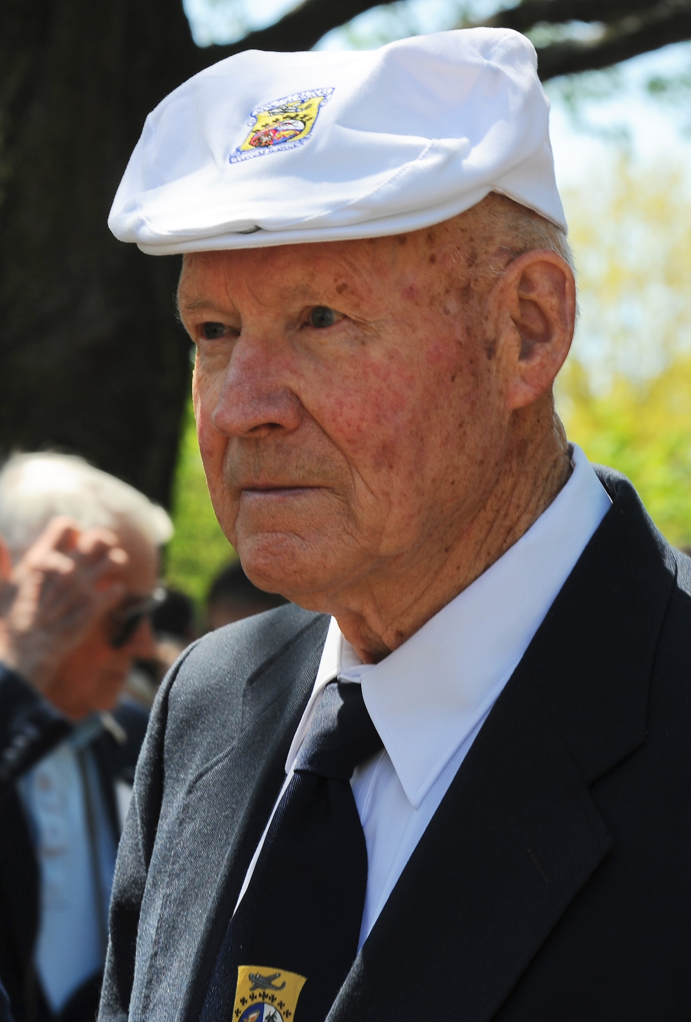 Master Sgt. David J. Thatcher, a Doolittle Raider attends a memorial service honoring the all the Doolittle Raiders.  This 68th reunion was held at the National Museum of the U.S. Air Force, April 18 2010, Wright-Patterson Air Force Base, Dayton, Ohio. (U.S. Air Force photo/Tech. Sgt. Thomas Coney)



 
