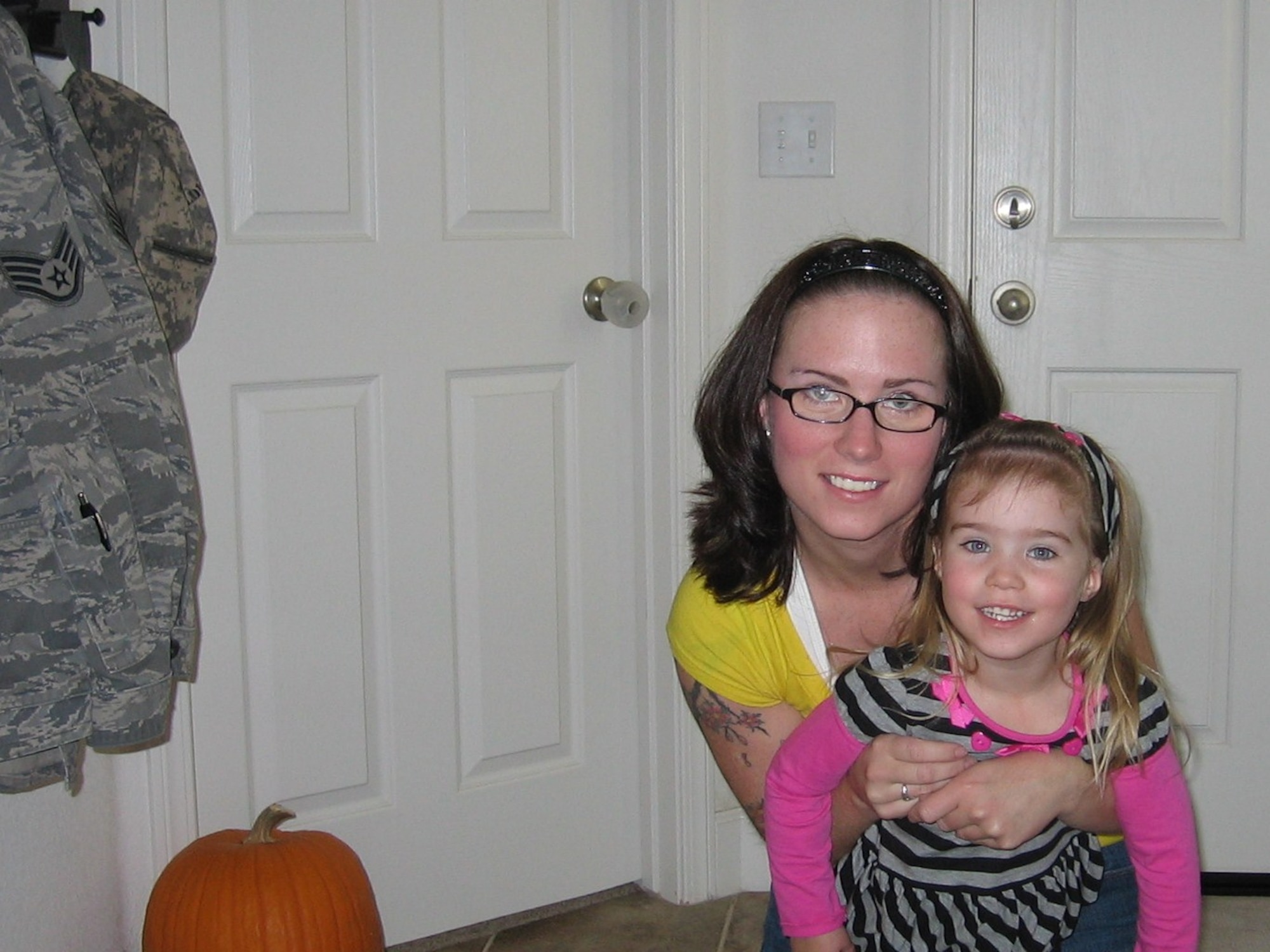 Tech. Sgt. Alexandria Hayes, a Client Systems Technician for the 940th Wing Operations Group, looks forward to spending evenings with her four-year-old daughter, Bella.  An Air Reserve Technician and a single parent, Hayes recently joined a single parent working group at Beale Air Force Base, Calif. (Courtesy Photo)