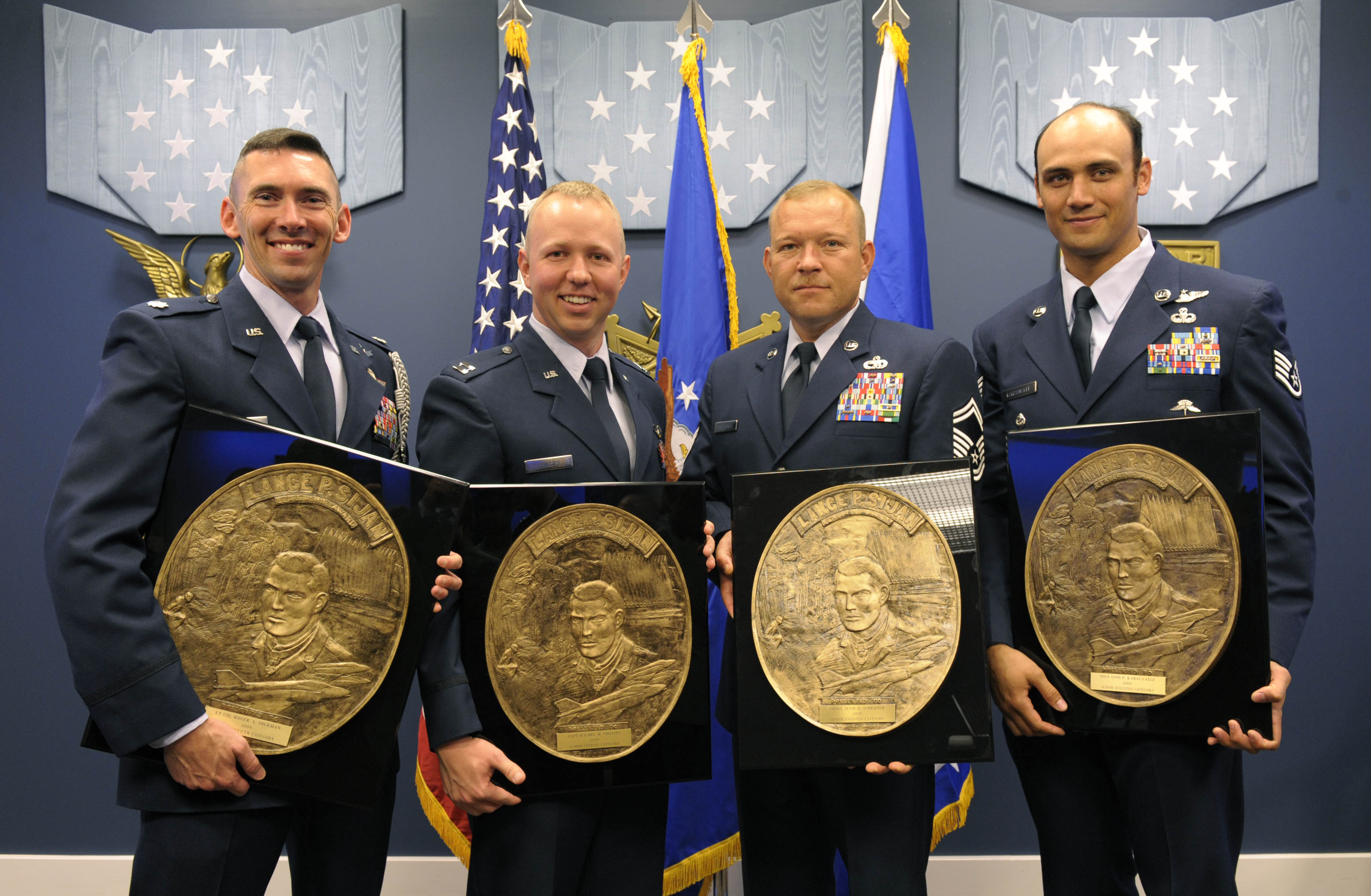 Four Airmen receive Sijan award > U.S. Air Force > Article Display