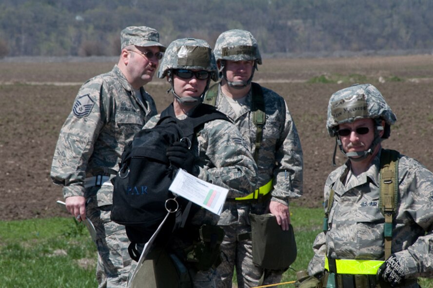 The 241st Air Traffic Control Squadron, 139th Airlift Wing, St. Joseph, Mo., conducts an operational readiness exercise (ORE) in anticipation of an operational readiness inspection (ORI) on April 8, 2010. Their ORI is scheduled for June of 2010. (U.S. Air Force photo by Master Sgt. Shannon Bond/Released)