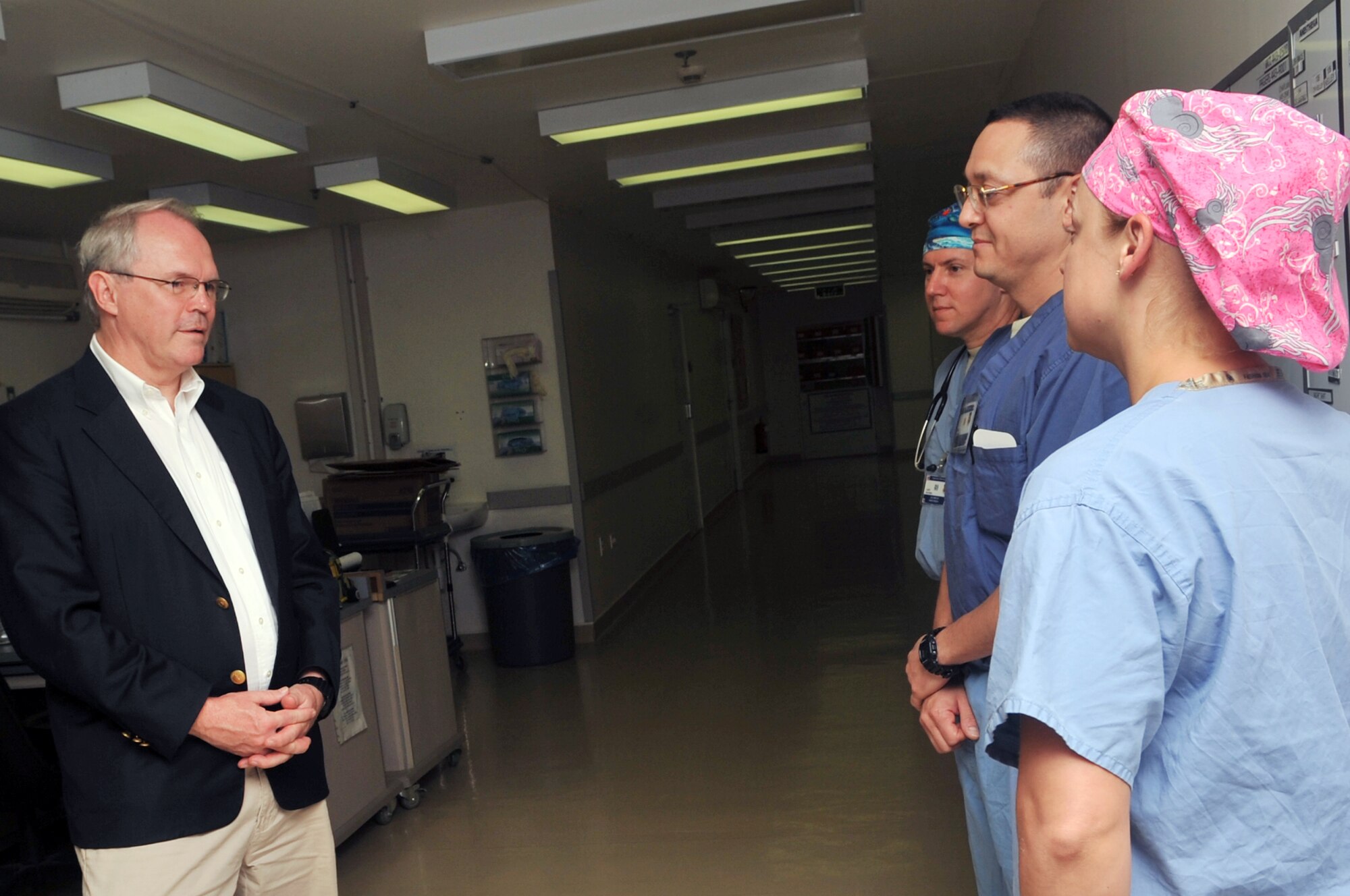 332nd Expeditionary Medical Group personnel give United States Ambassador to Iraq Christopher Hill a tour of their section during his visit to the Air Force Theater Hospital at Joint Base Balad, Iraq, April 23, 2010. While visiting with base leaders, the ambassador received status updates on various programs and missions that civilian and servicemembers are performing every day. (U.S. Air Force photo/Senior Airman Brittany Y. Bateman/Released)
