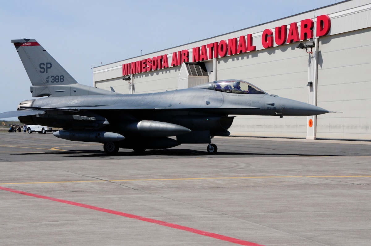 F-16.net - The ultimate F-16, F-35 and F-22 reference