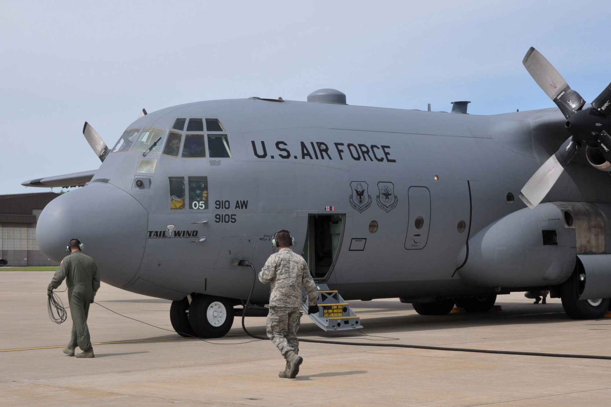 This C-130 Hercules and crew from the Air Force Reserve Command's 910th Airlift Wing prepares to leave Youngstown Air Reserve Station in Ohio, April 29, 2010, for a staging area in the Gulf Coast region in anticipation of supporting emergency oil spill cleanup efforts. (Air Force photo/Master Sgt. Bob Barko Jr.)