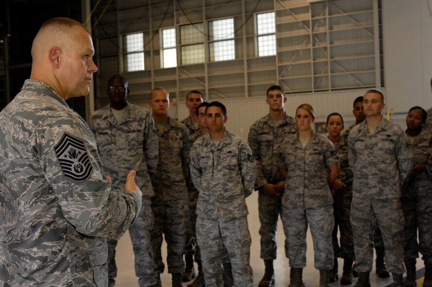 JOINT BASE PEARL HARBOR HICKAM, Hawaii – Chief Master Sgt. of the Air Force James A. Roy speaks with Airmen of the 15th Maintenance and Operations Groups during his visit here, July 30.  (U.S. Air Force photo/David D. Underwood, Jr.)