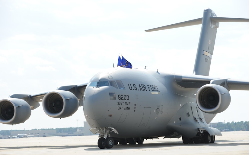 The 305th Air Mobility Wing received a new C-17 Globemaster III during a ceremony here July 30. The C-17 is the last of three aircraft being added to the 305th AMW inventory as part of a congressionally-mandated increase in the number of Globemasters throughout Air Mobility Command.(U.S. Air Force photo/Carlos Cintron)
